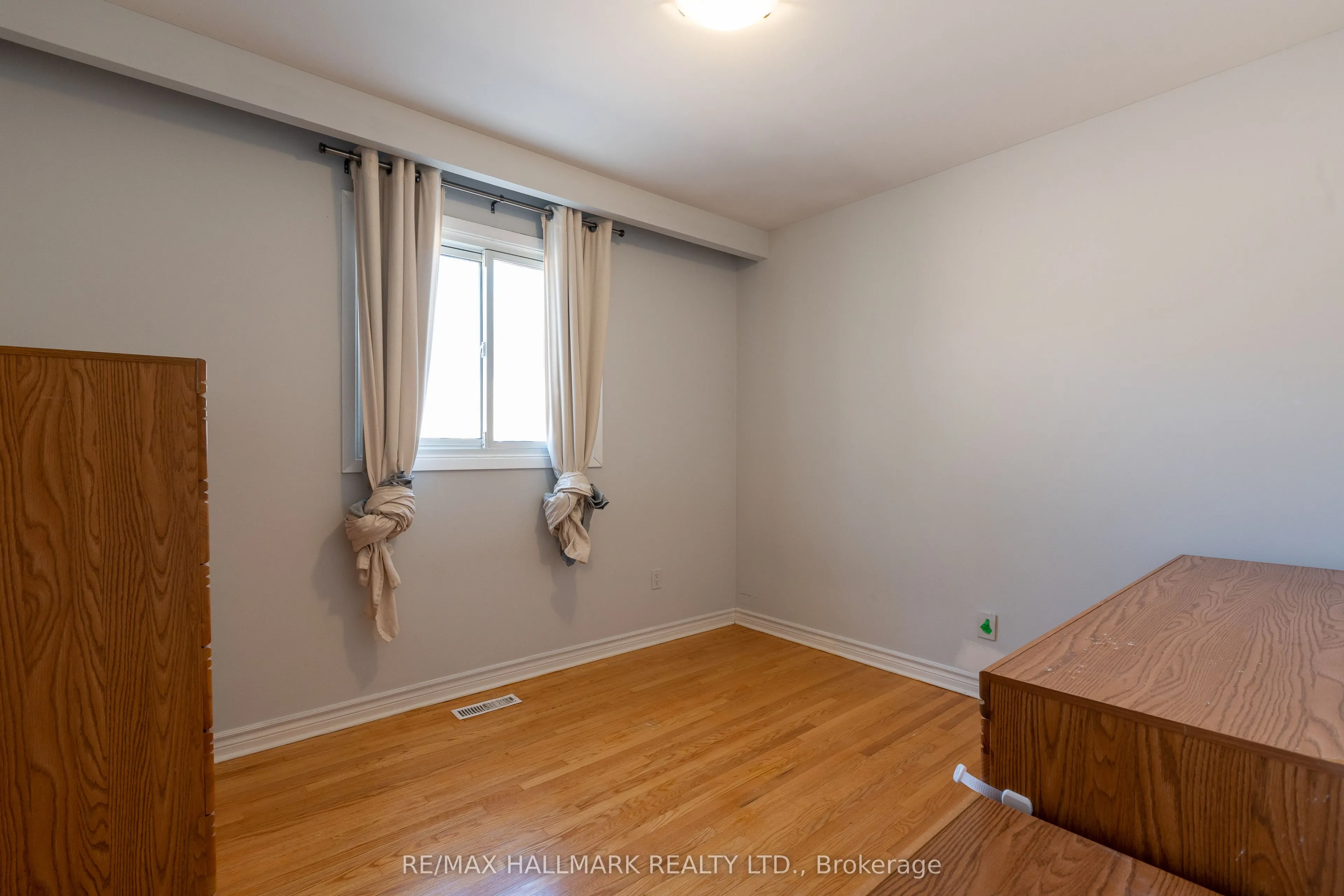 252 Apache Trail, #Upper