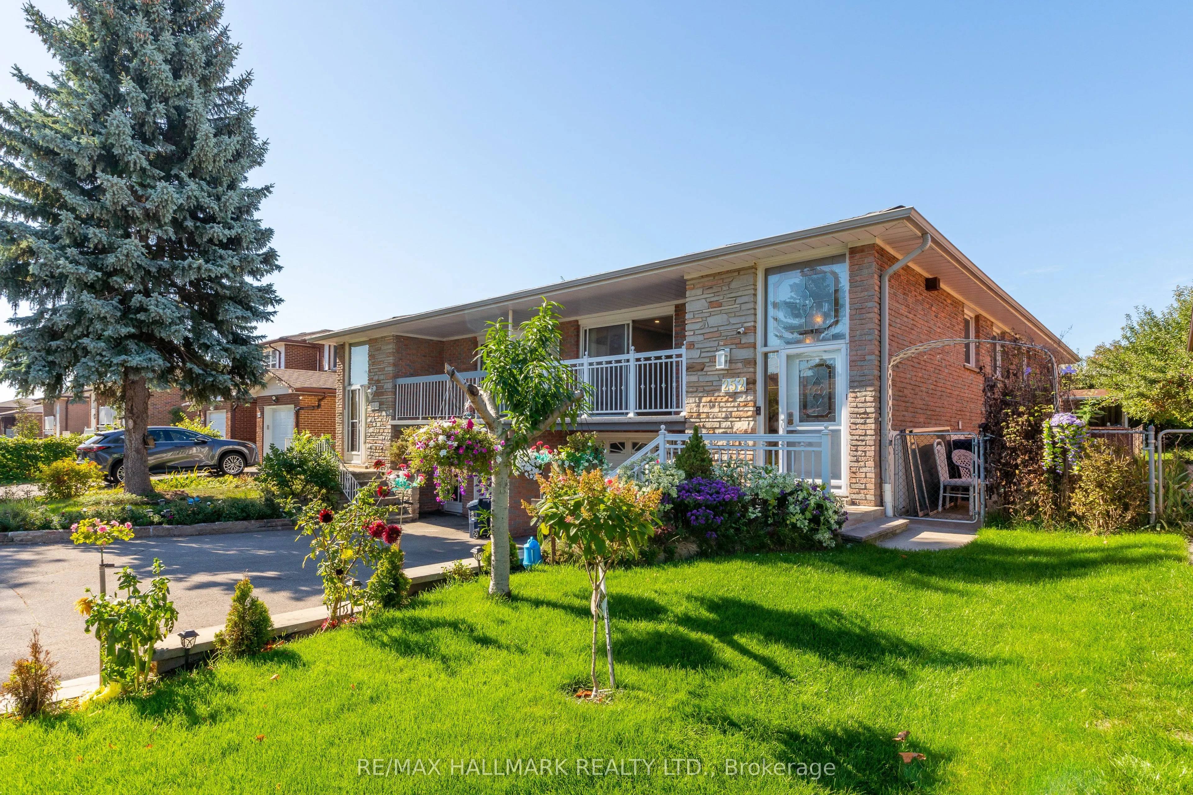 252 Apache Trail, #Upper
