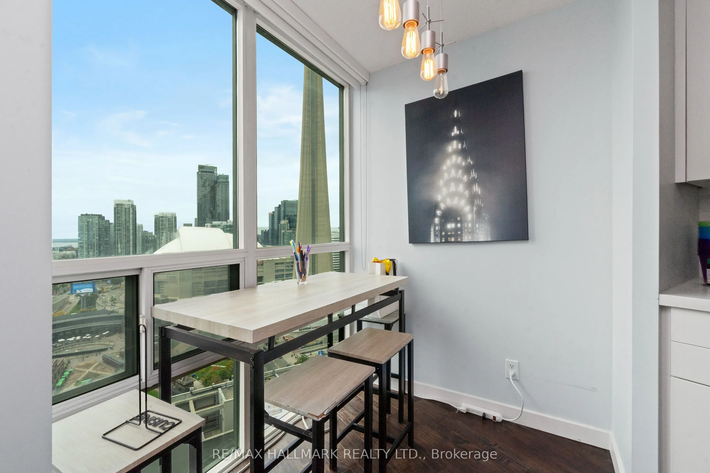 30 Grand Trunk Crescent, #3211