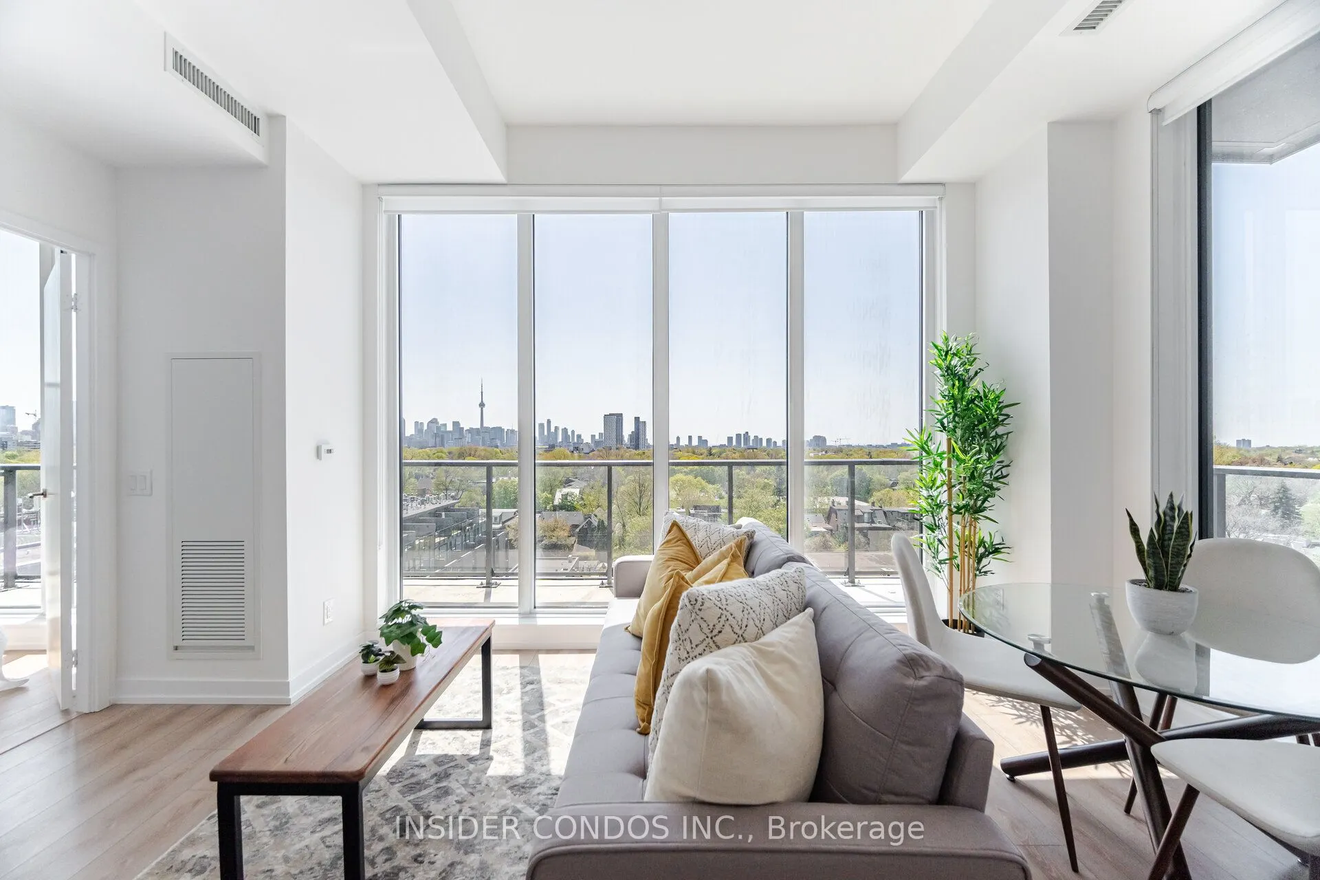 500 Dupont Street, #717