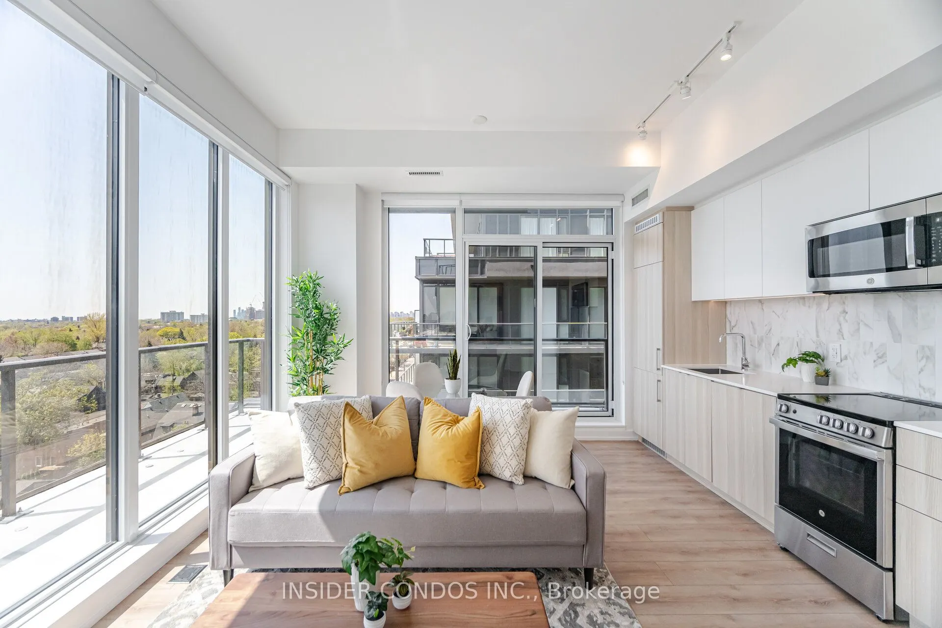 500 Dupont Street, #717