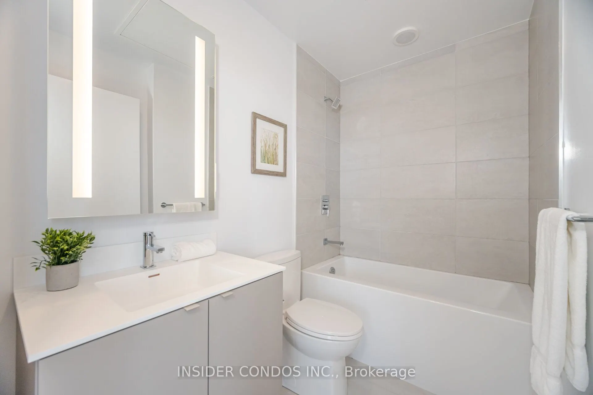500 Dupont Street, #717