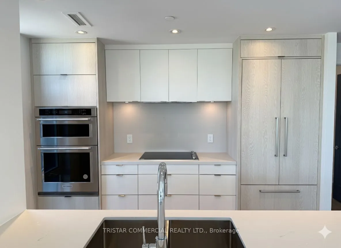 25 Adra Grado Way, #919