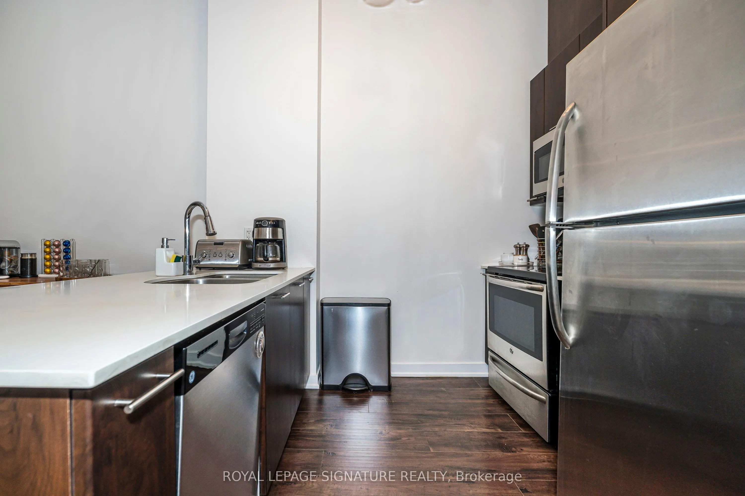 20 Bruyeres Mews, #TH05