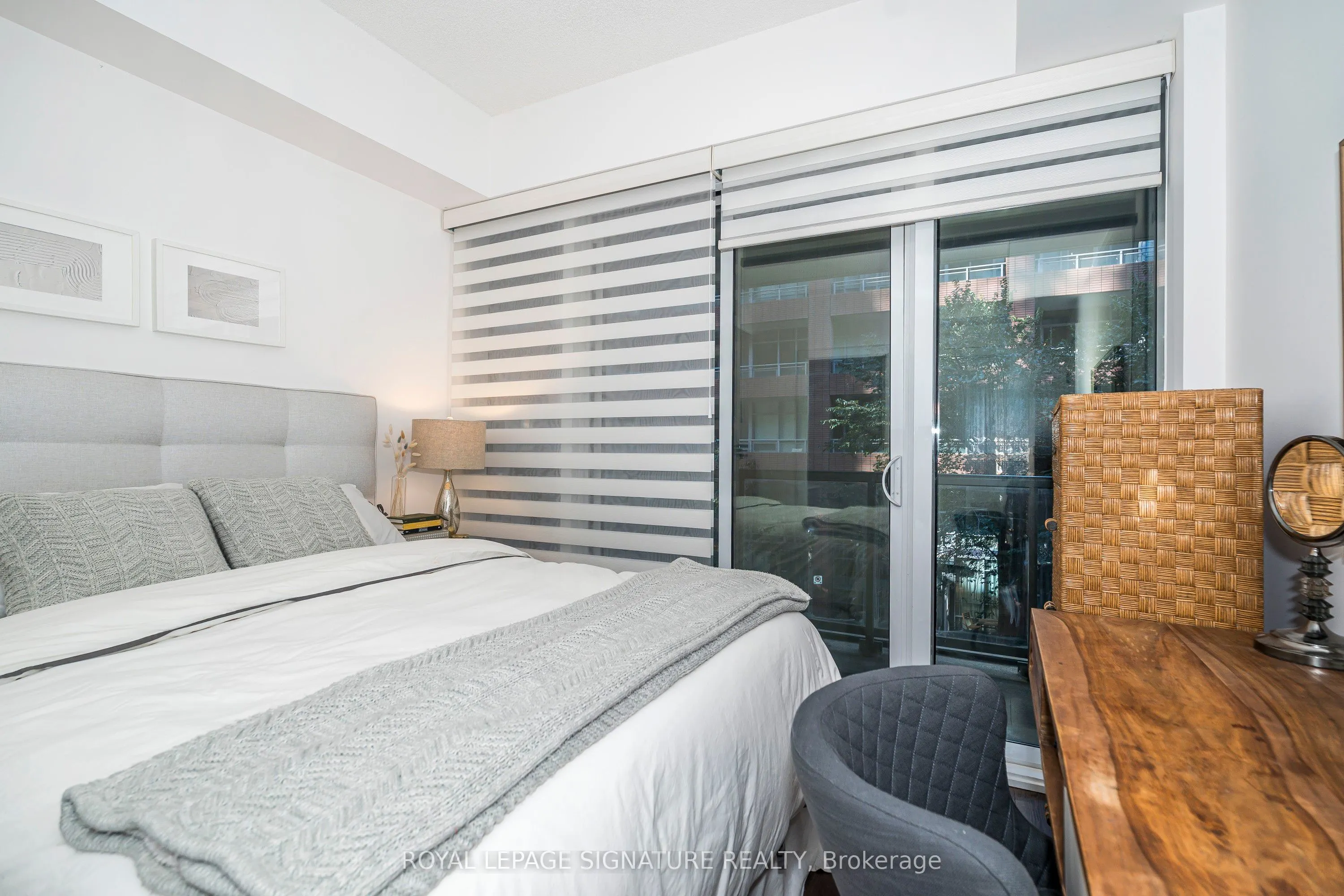 20 Bruyeres Mews, #TH05