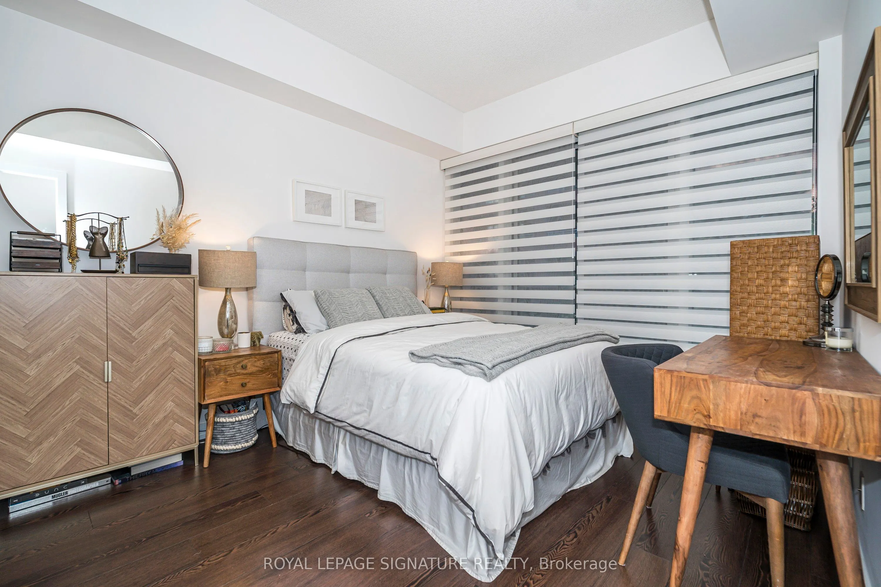 20 Bruyeres Mews, #TH05