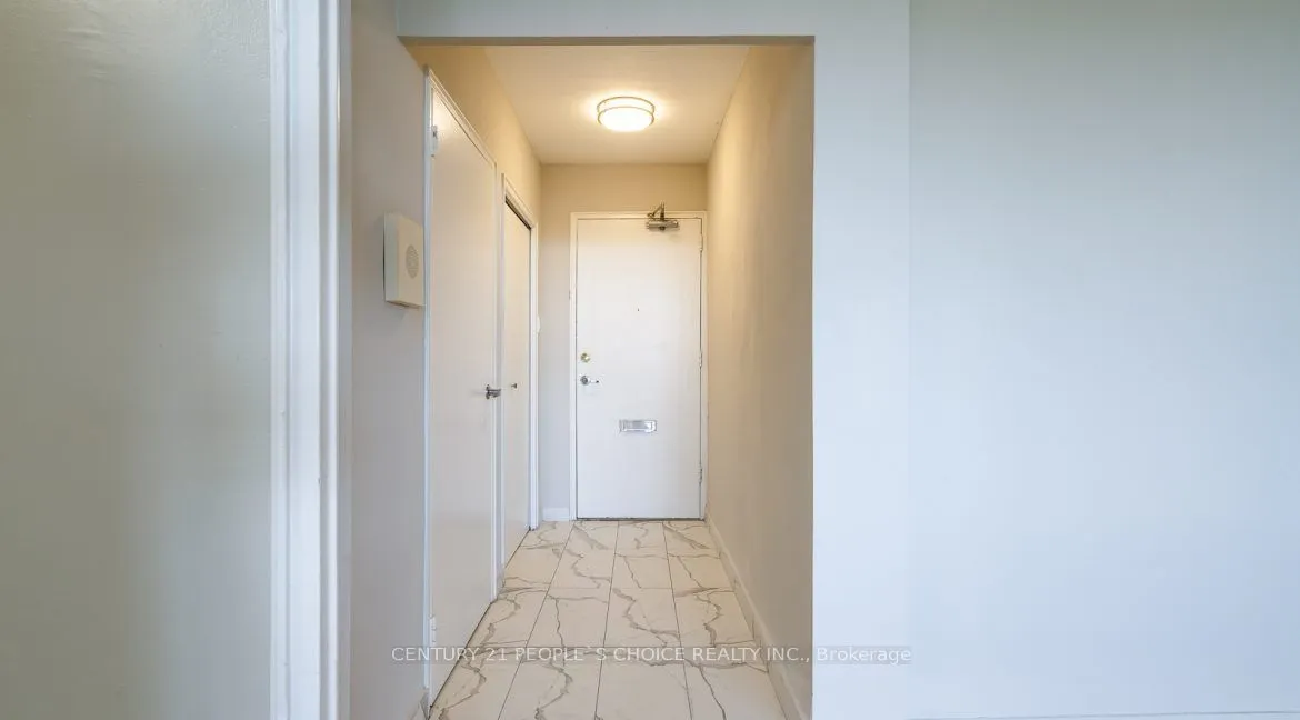 2960 Don Mills Road, #305