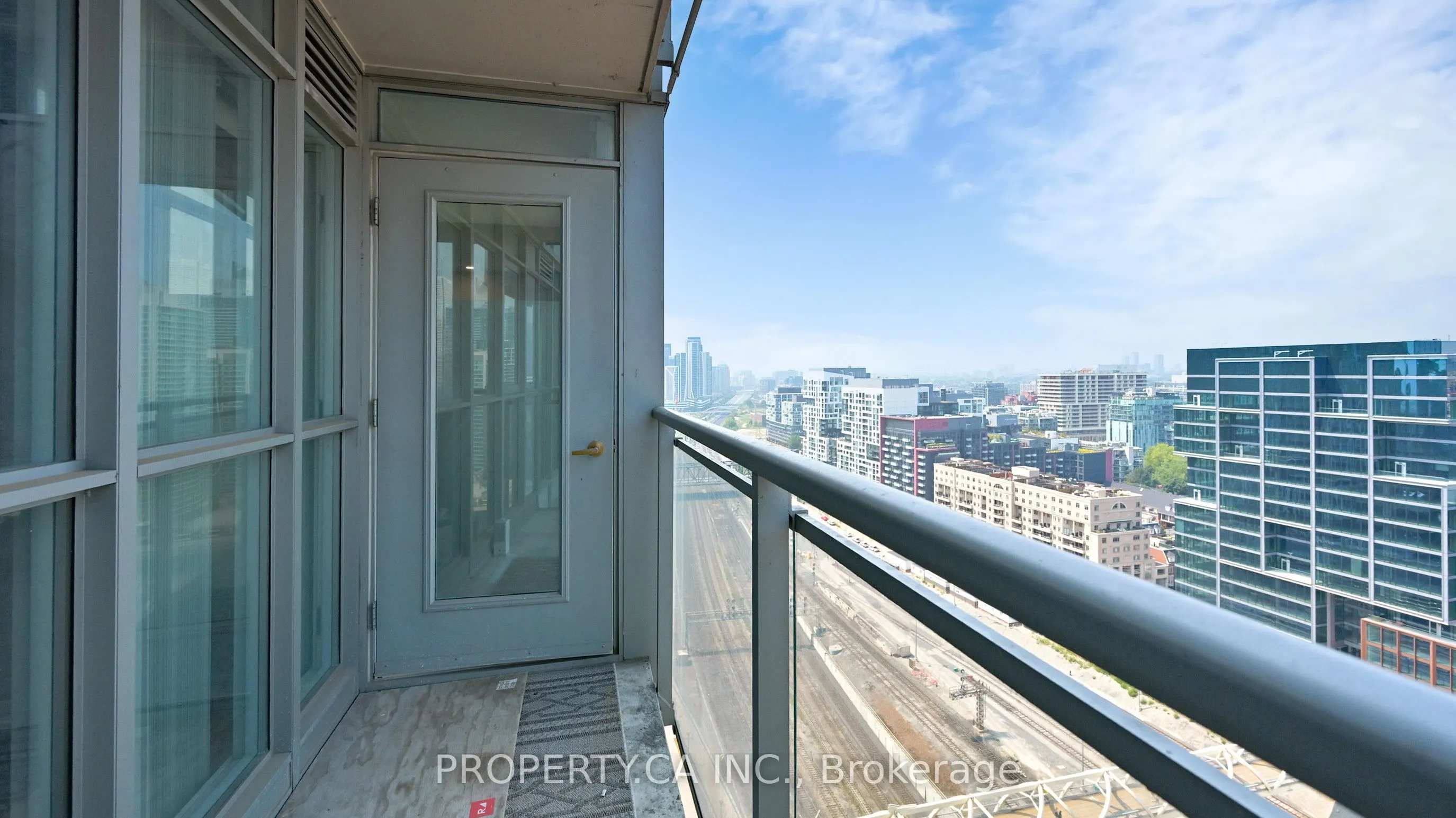 15 Iceboat Terrace, #2816