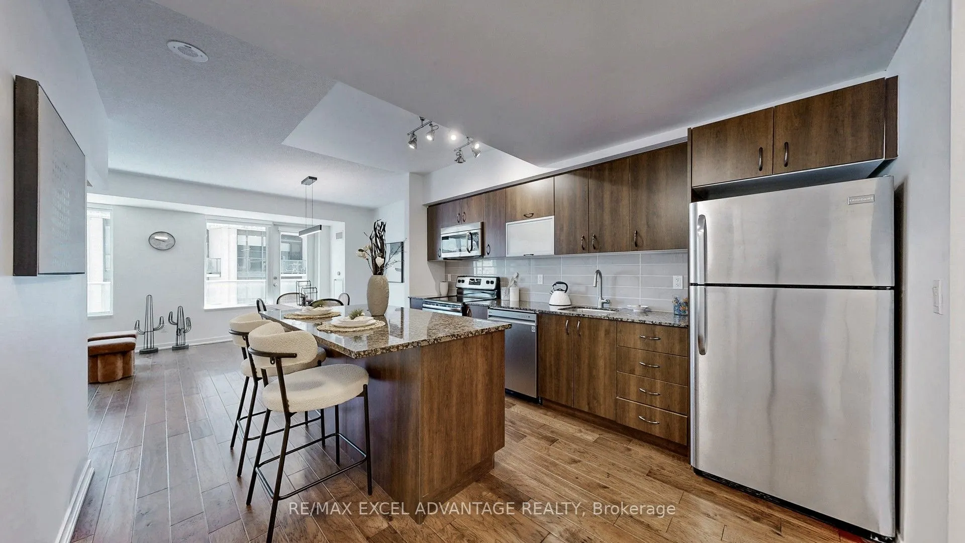 55 East Liberty Street, #405