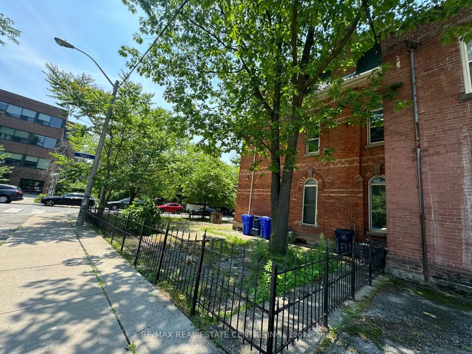 28 Cecil Street
