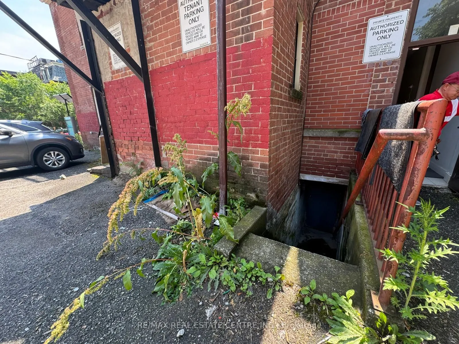 28 Cecil Street