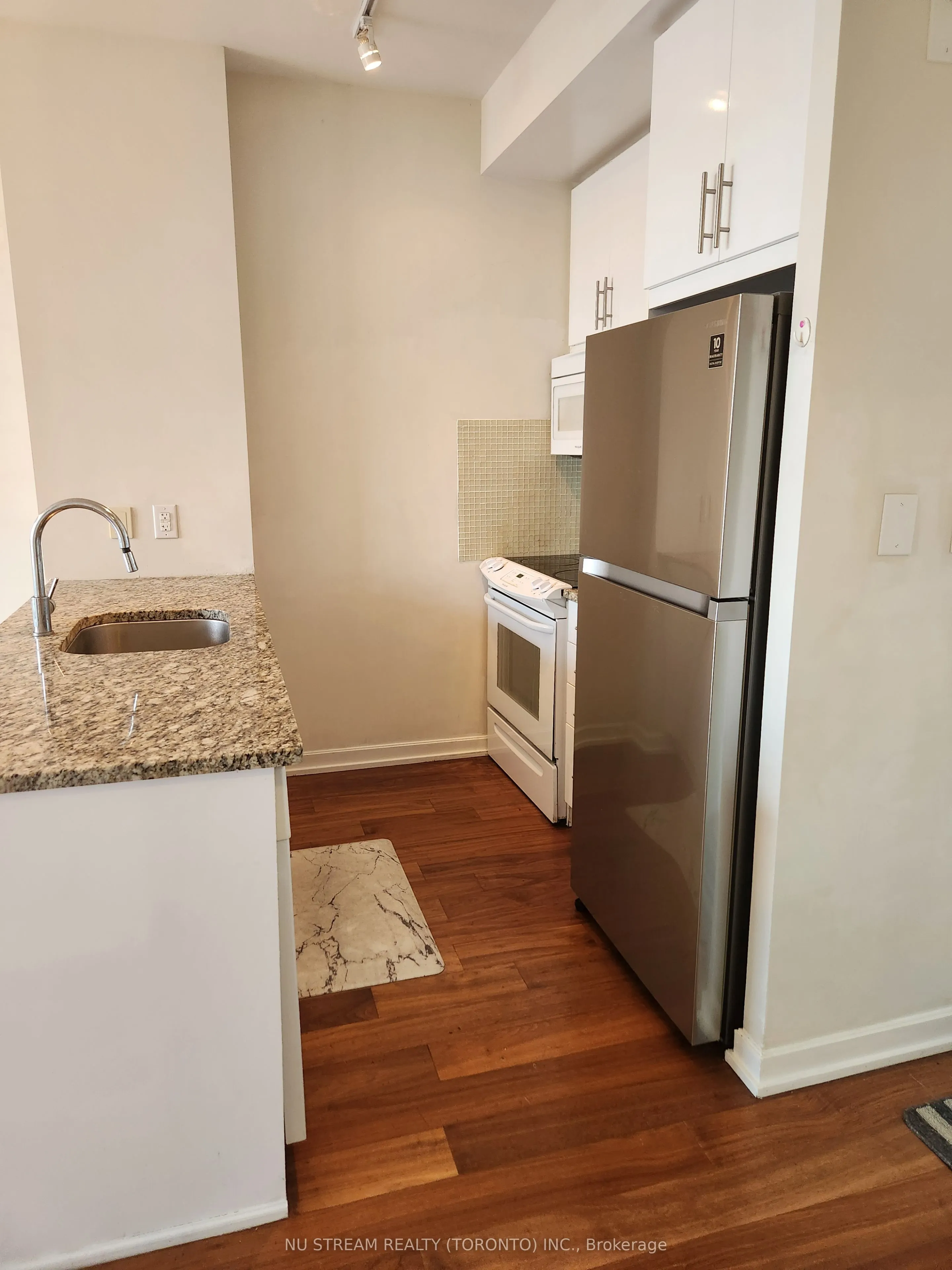 70 Forest Manor Road, #414