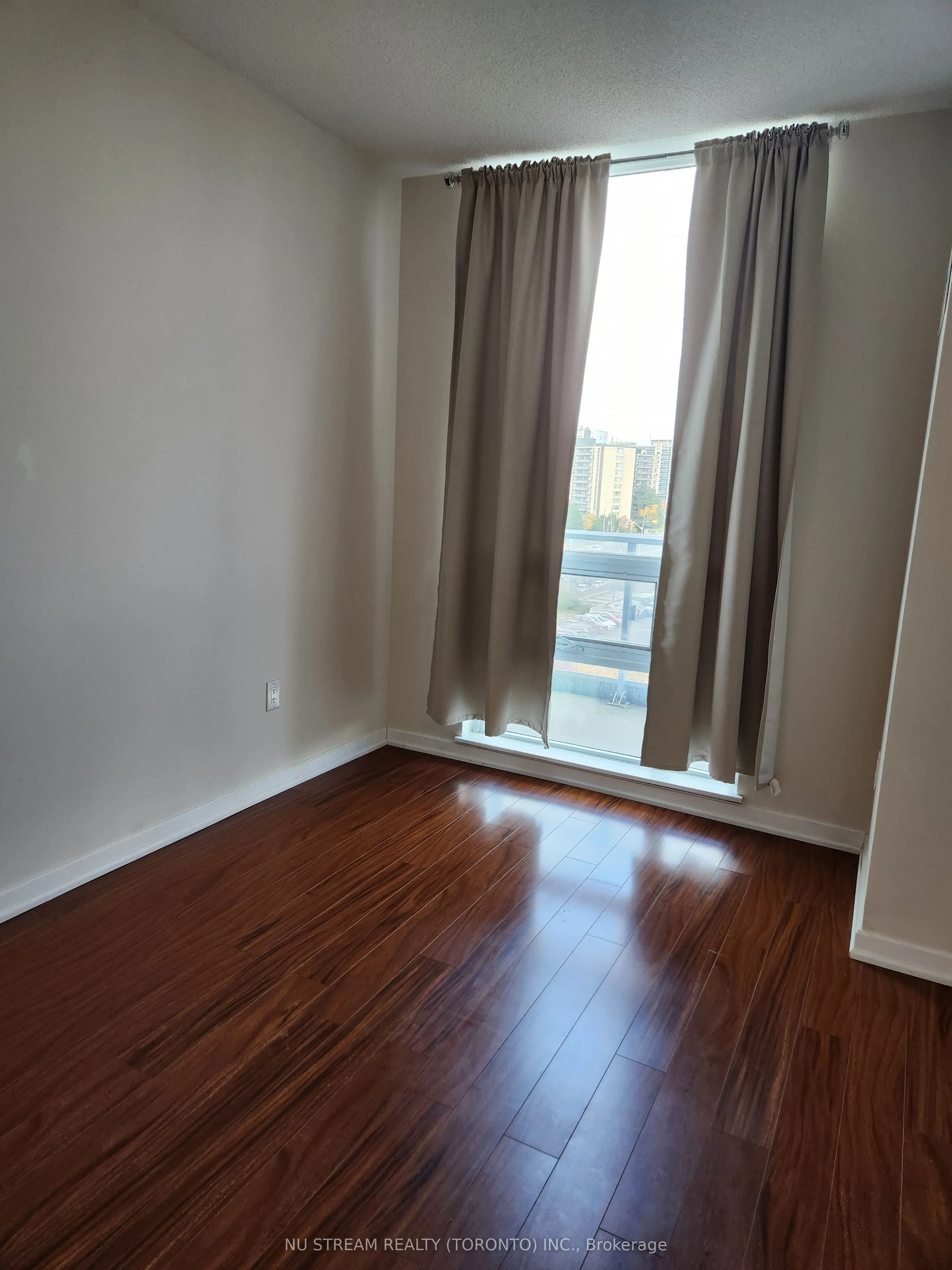 70 Forest Manor Road, #414