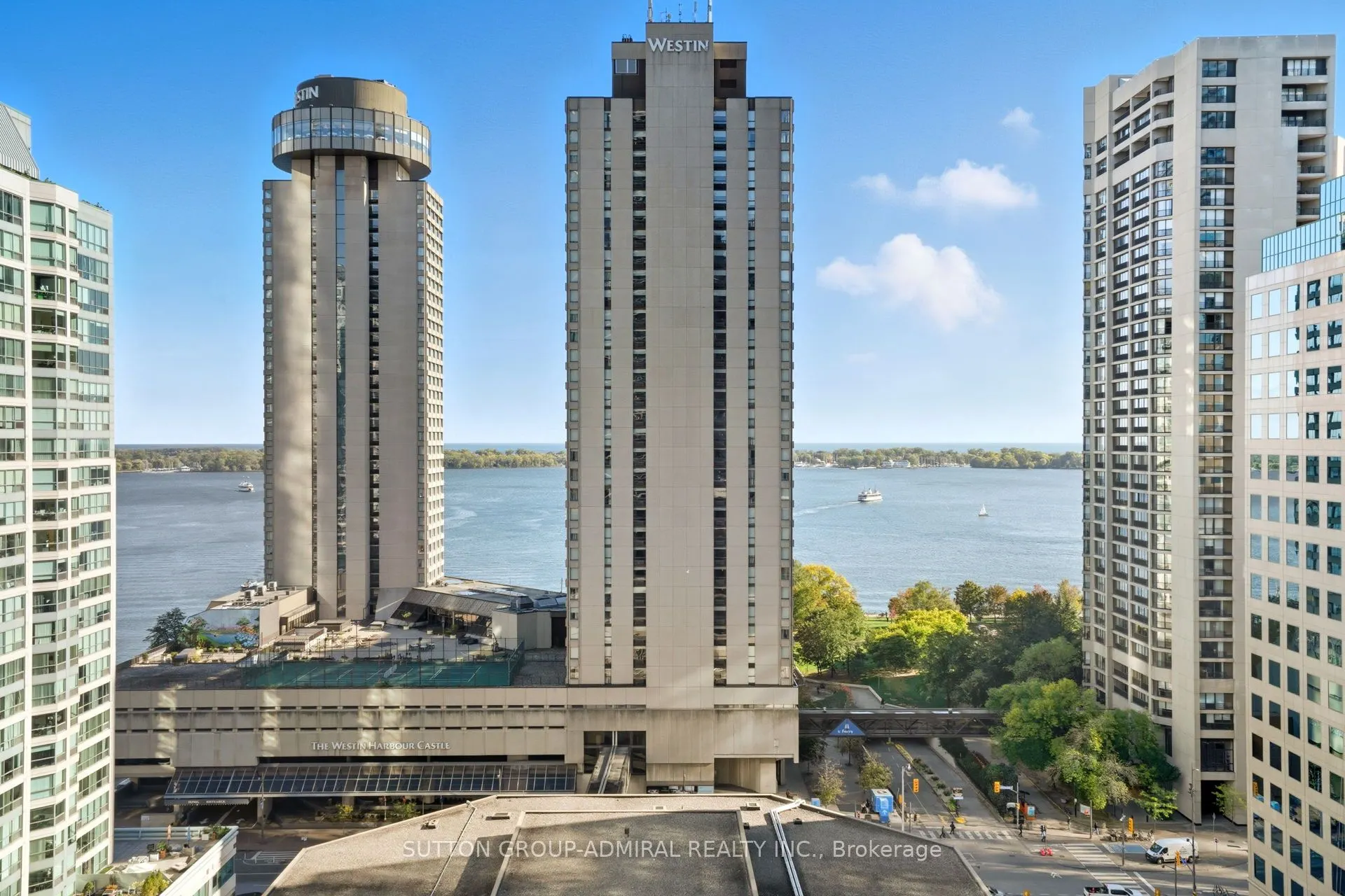 33 Bay Street, #1810