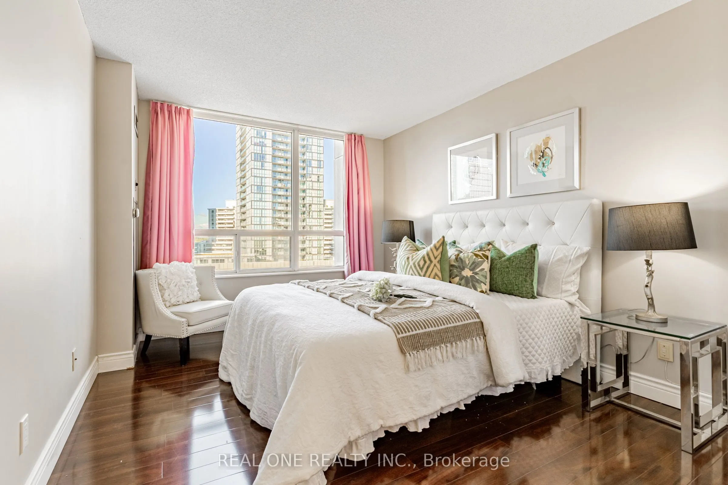 238 Doris Avenue, #1503
