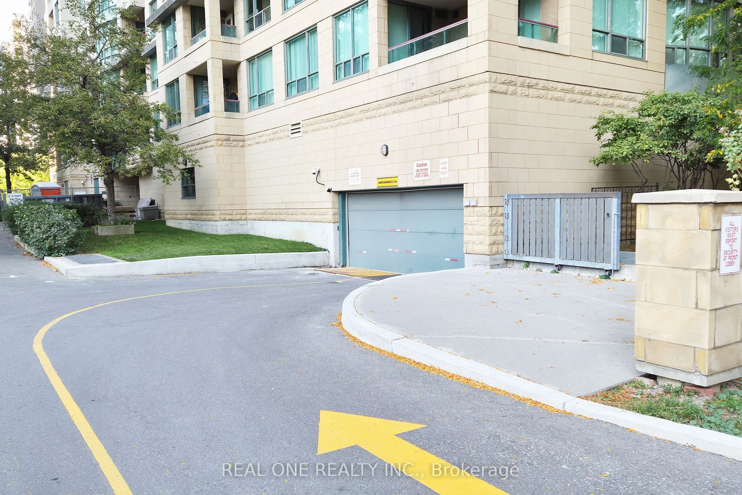 238 Doris Avenue, #1503
