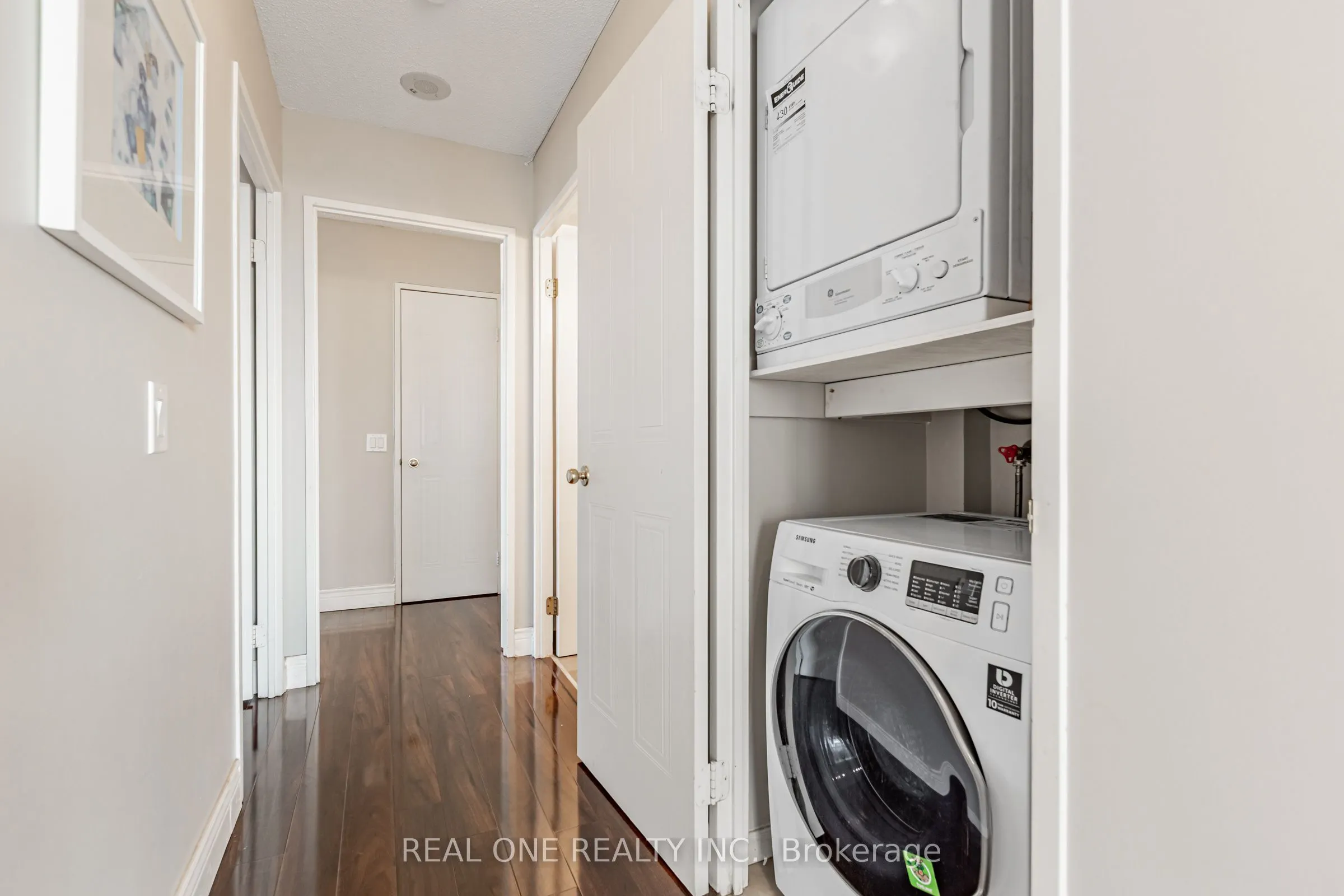 238 Doris Avenue, #1503
