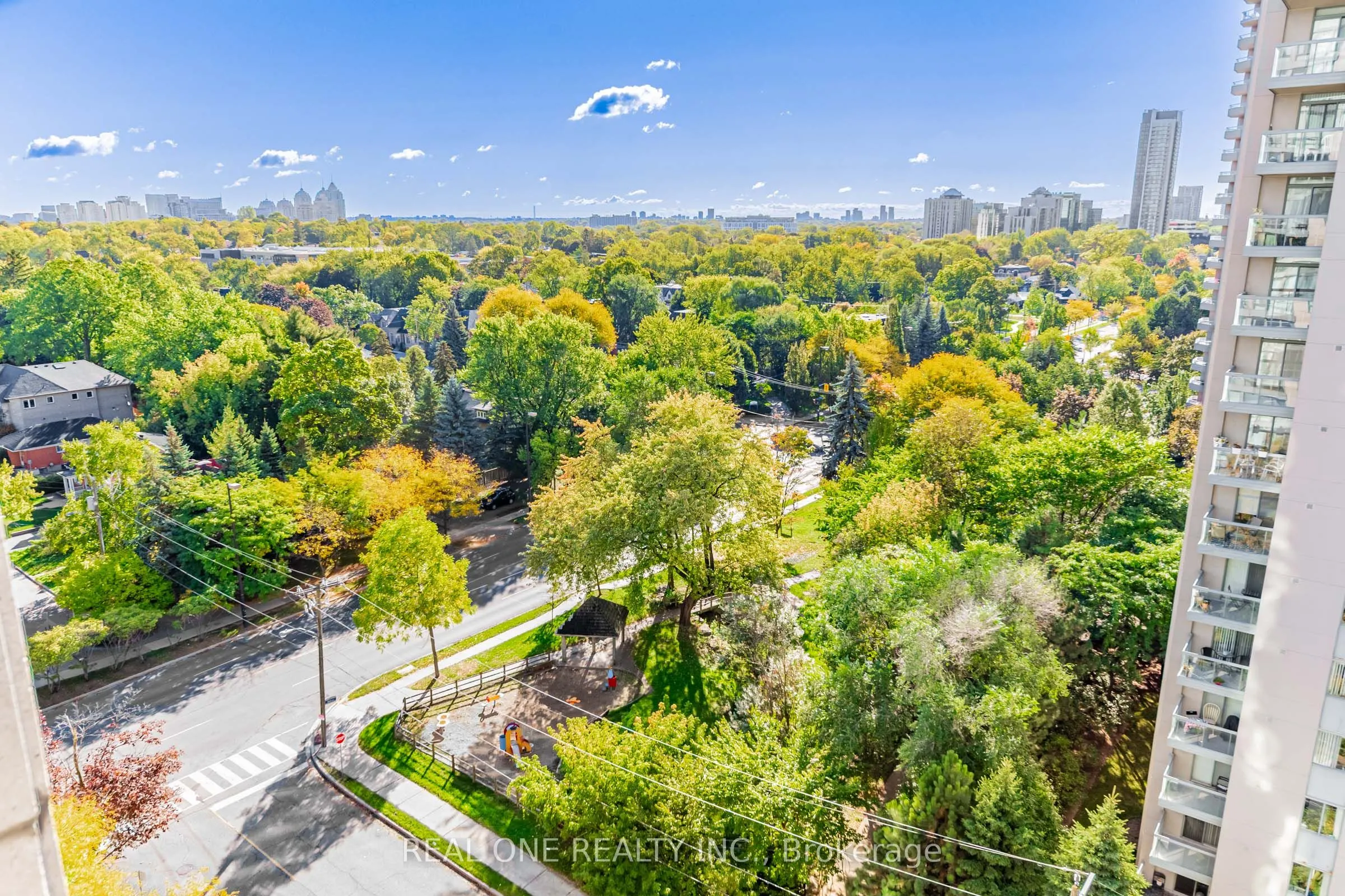 238 Doris Avenue, #1503