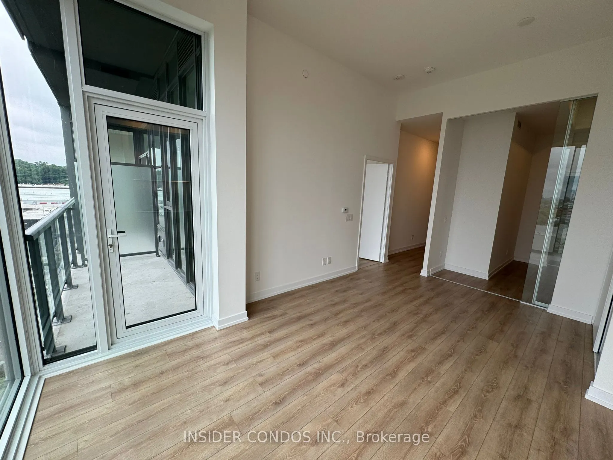 500 Dupont Street, #805