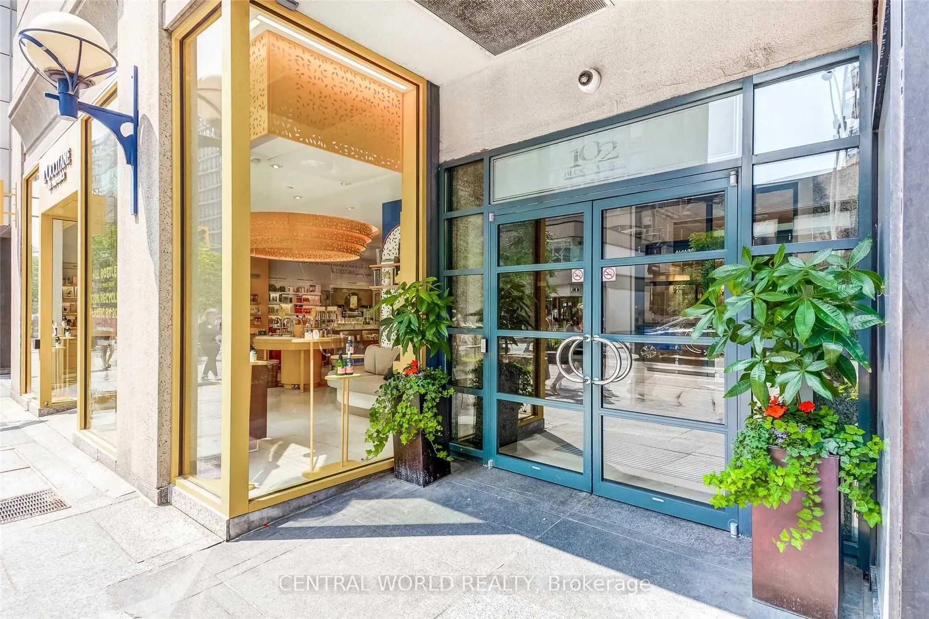 102 BLOOR Street W, #1603