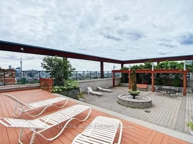 102 BLOOR Street W, #1603