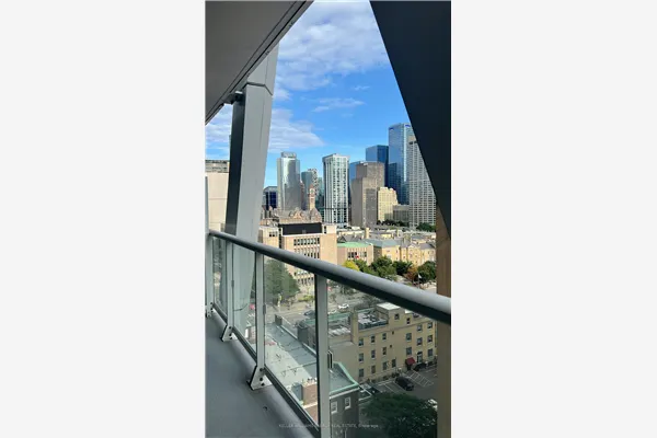 230 Simcoe Street, #1128