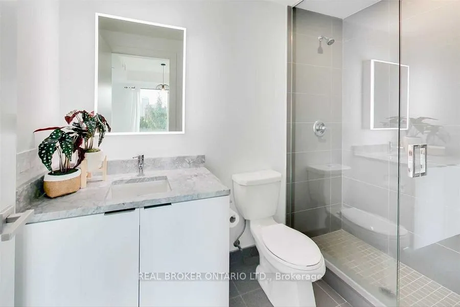 223 St. Clair Avenue W, #603