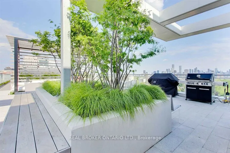 223 St. Clair Avenue W, #603