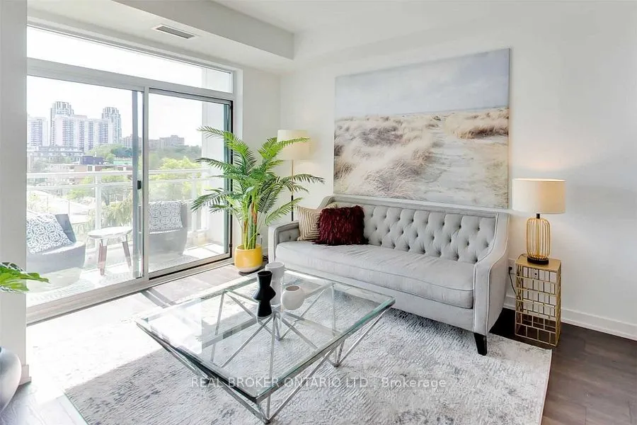 223 St. Clair Avenue W, #603