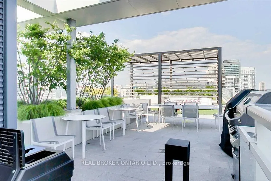 223 St. Clair Avenue W, #603