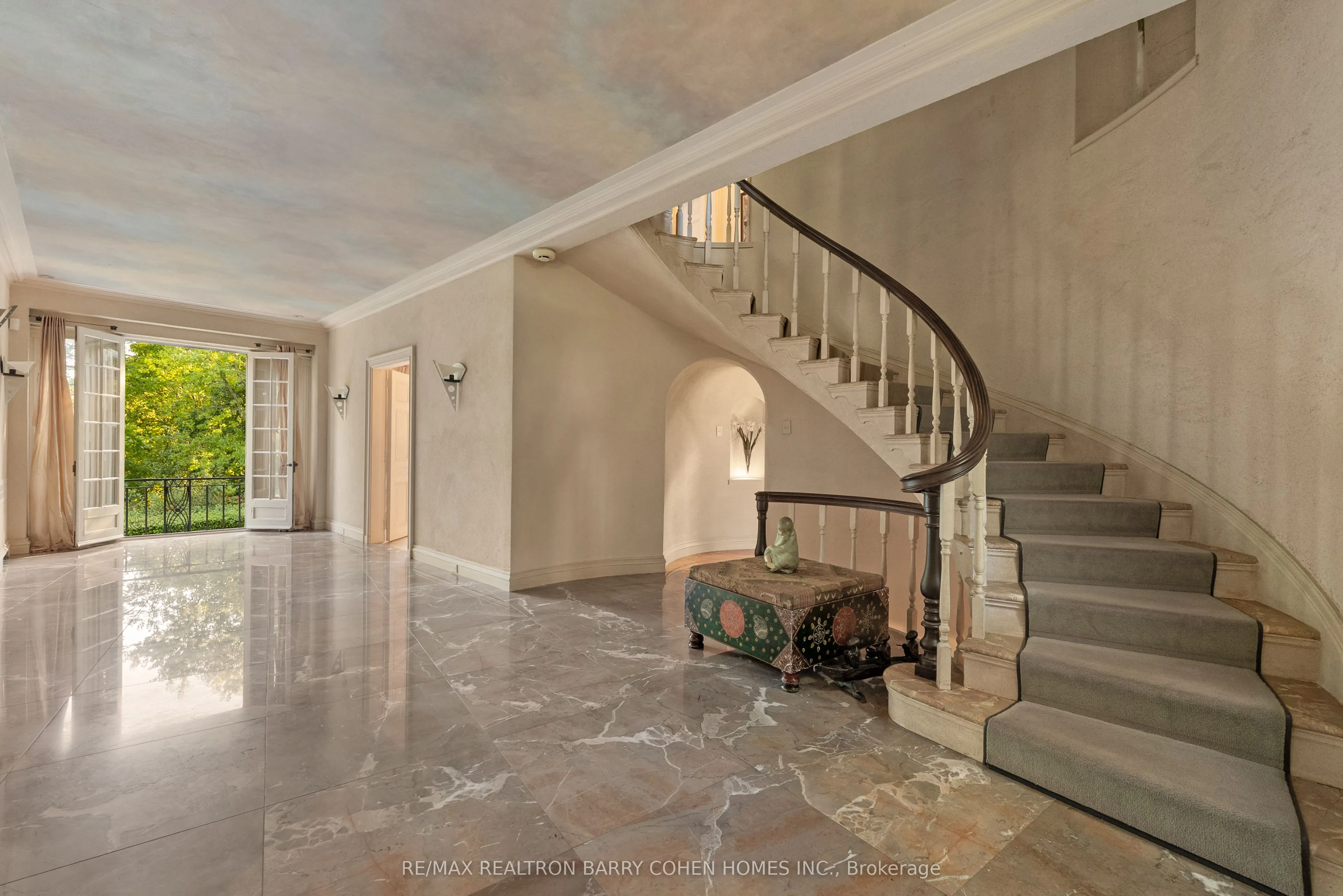 7 Alderbrook Drive