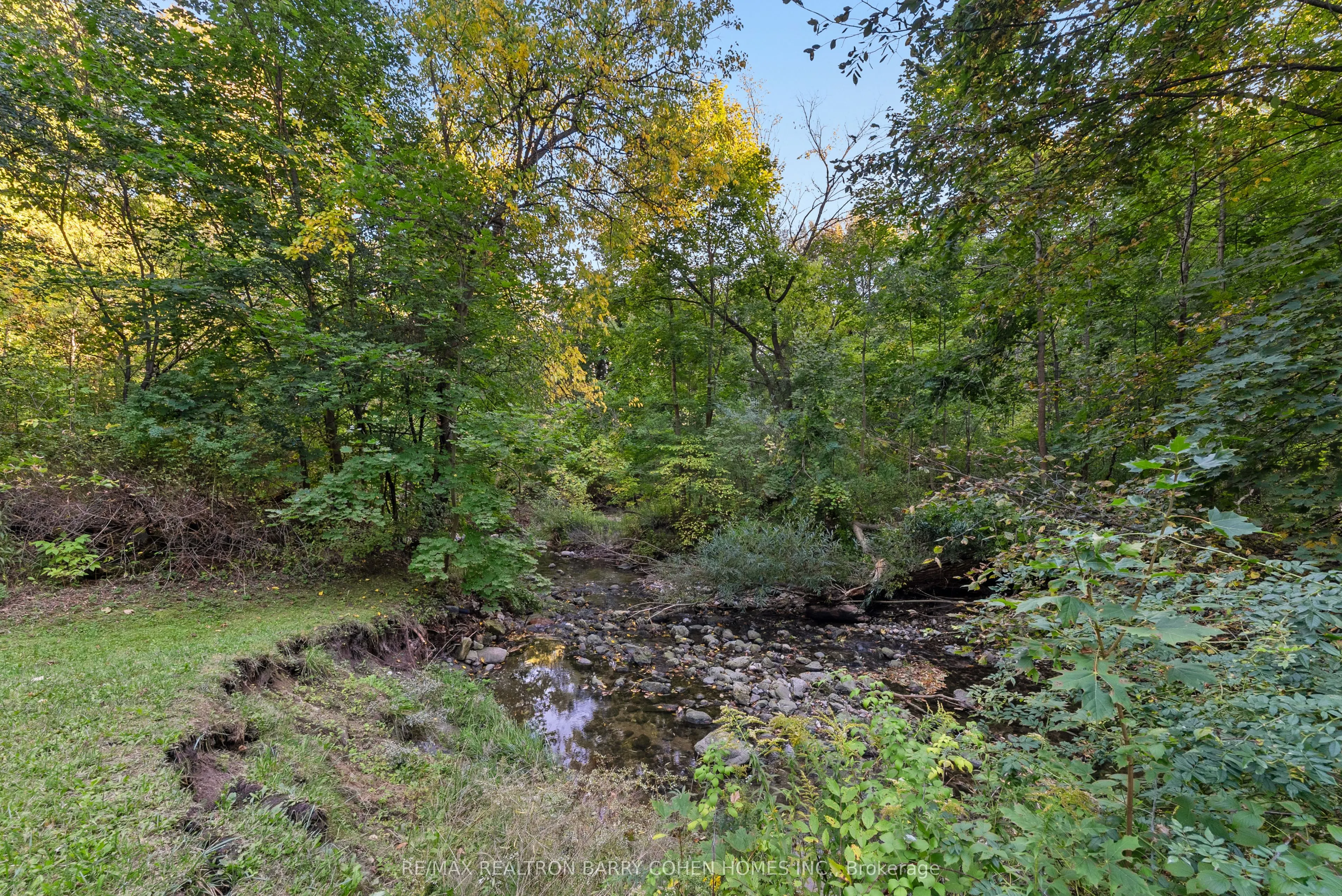 7 Alderbrook Drive