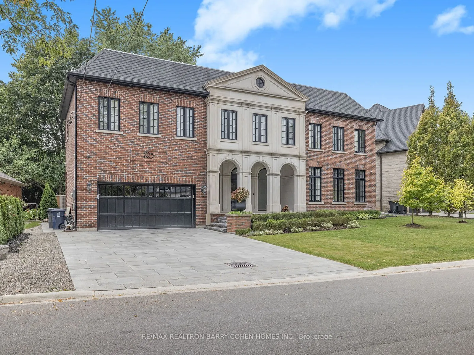 125 Sandringham Drive