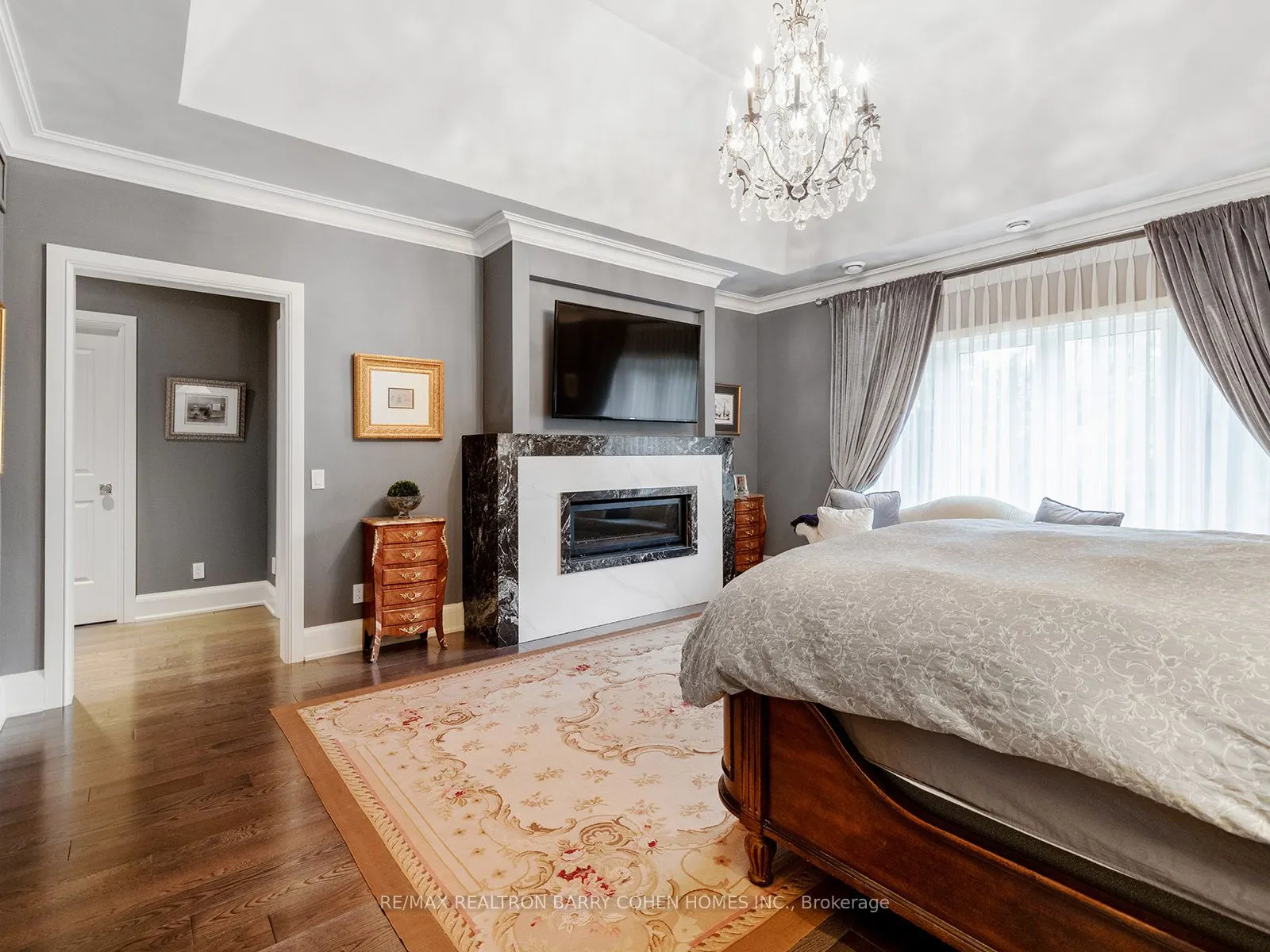 125 Sandringham Drive