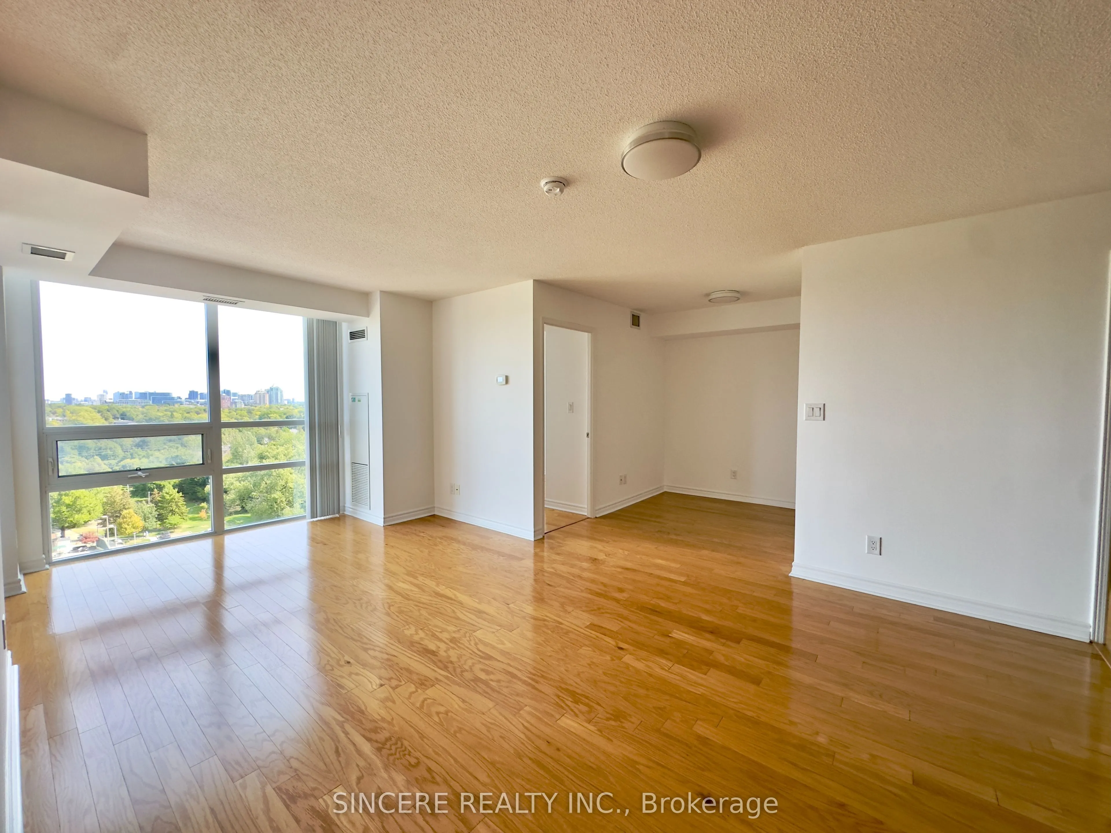 35 Hollywood Avenue, #1622