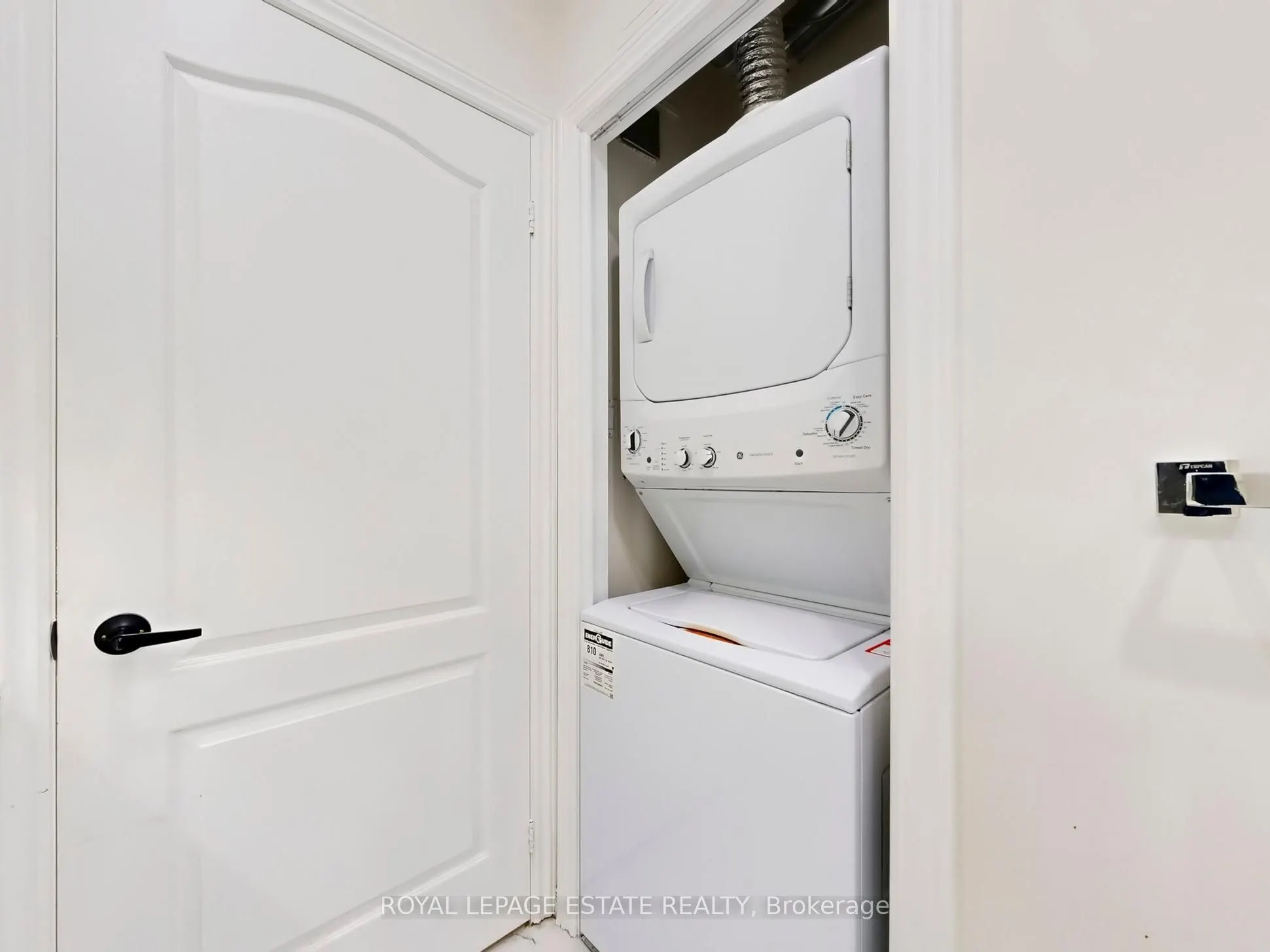 393 King Street W, #607