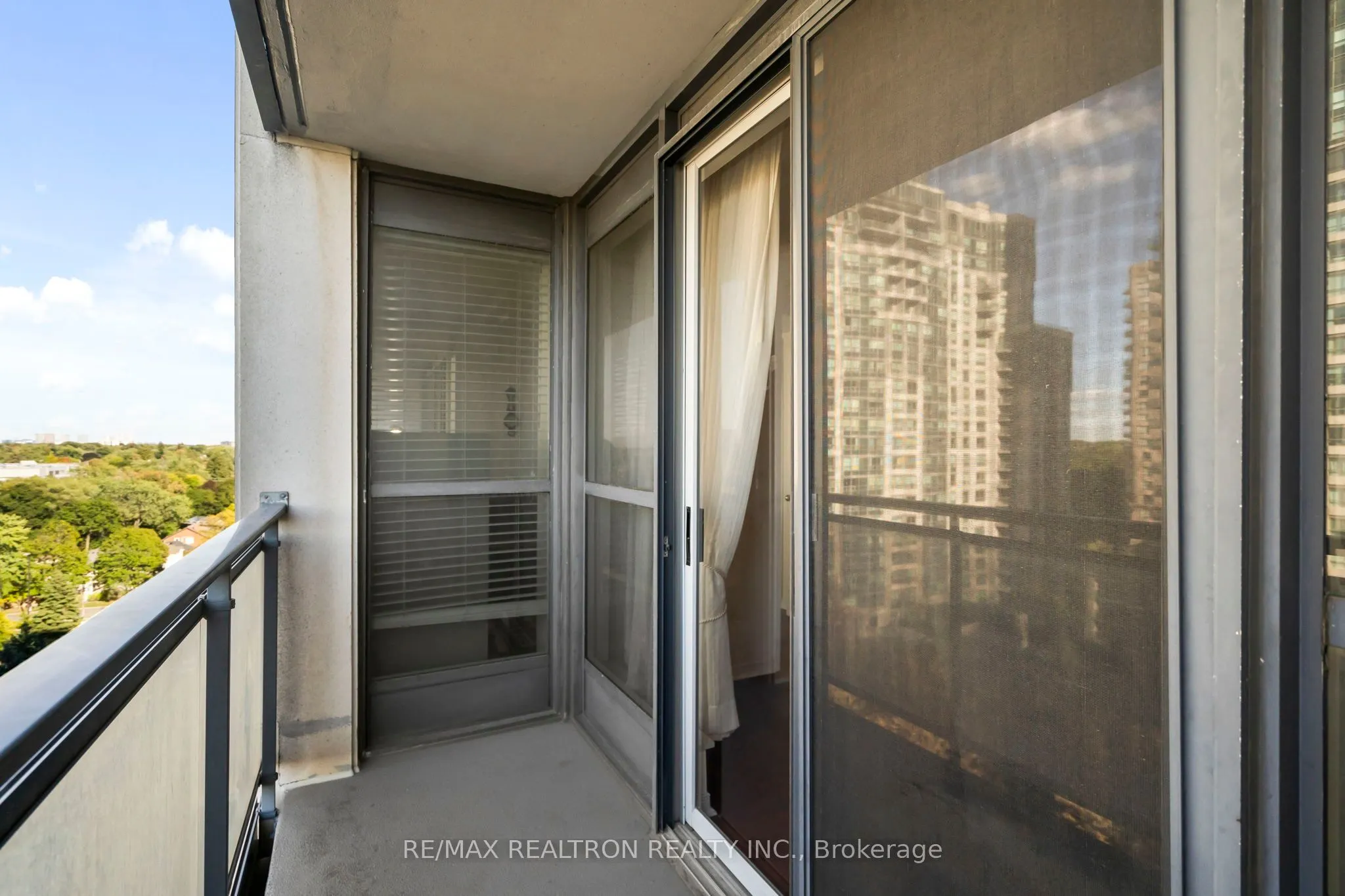 18 Hollywood Avenue, #1108