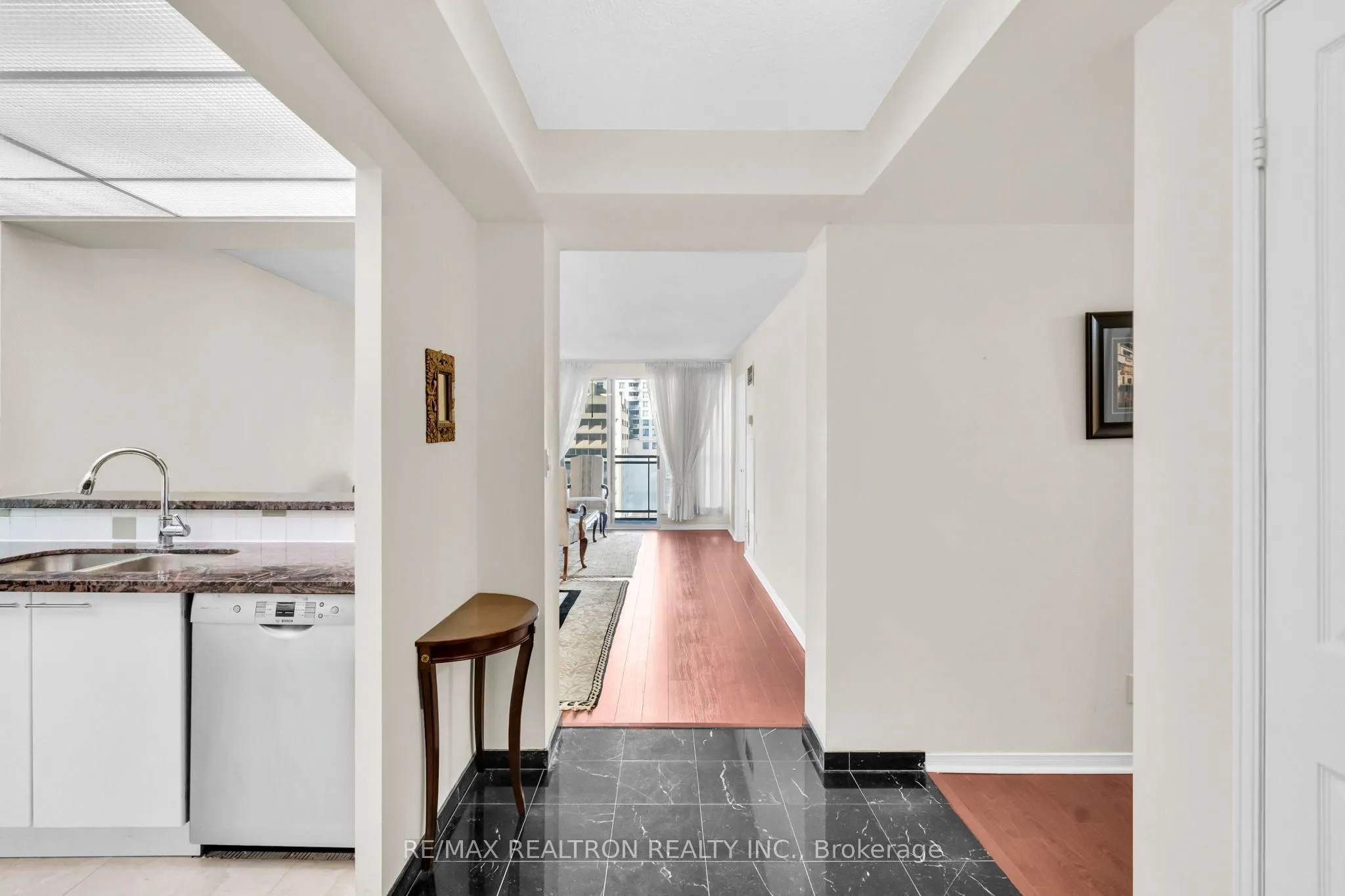 18 Hollywood Avenue, #1108