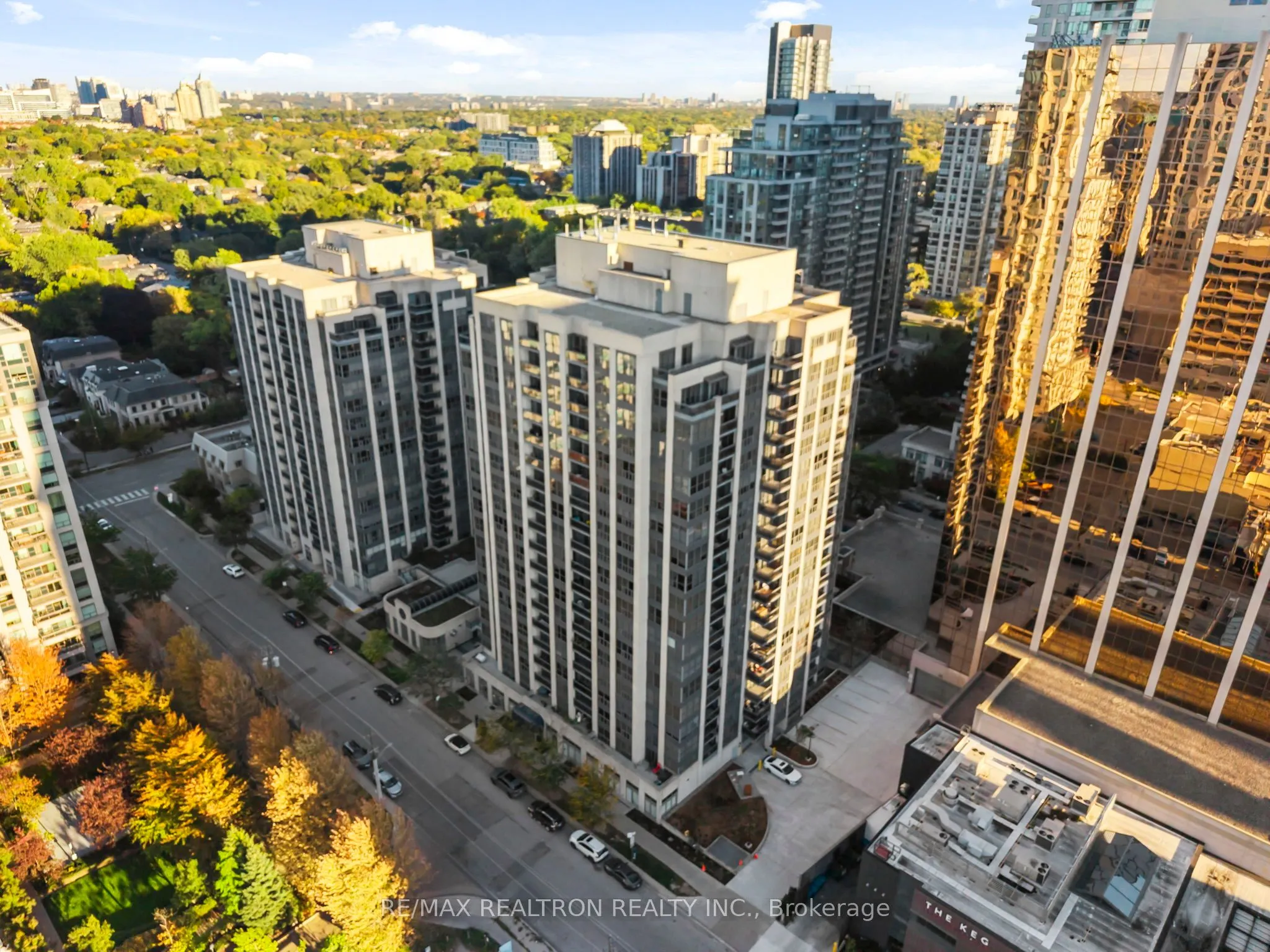 18 Hollywood Avenue, #1108