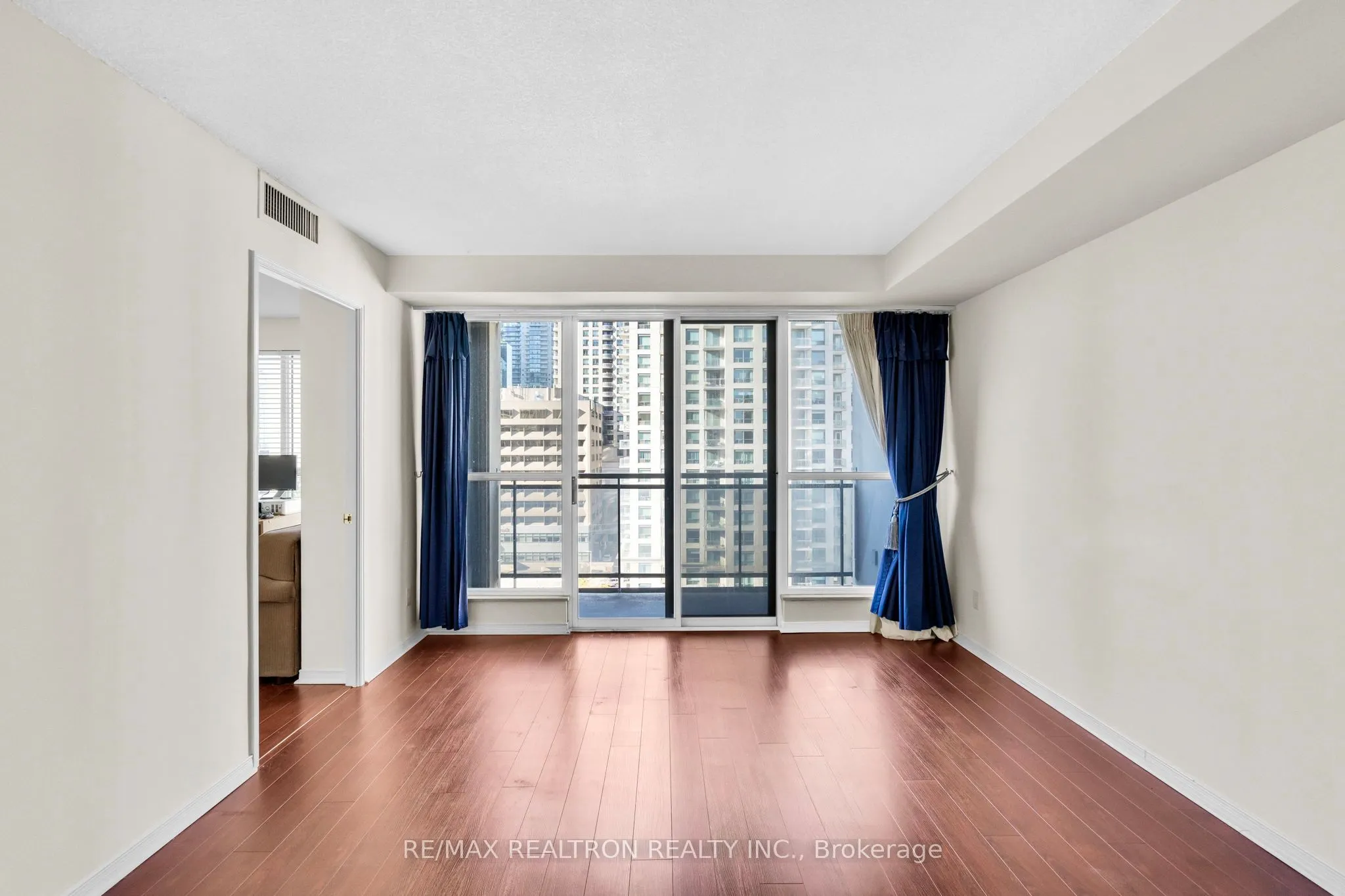 18 Hollywood Avenue, #1108