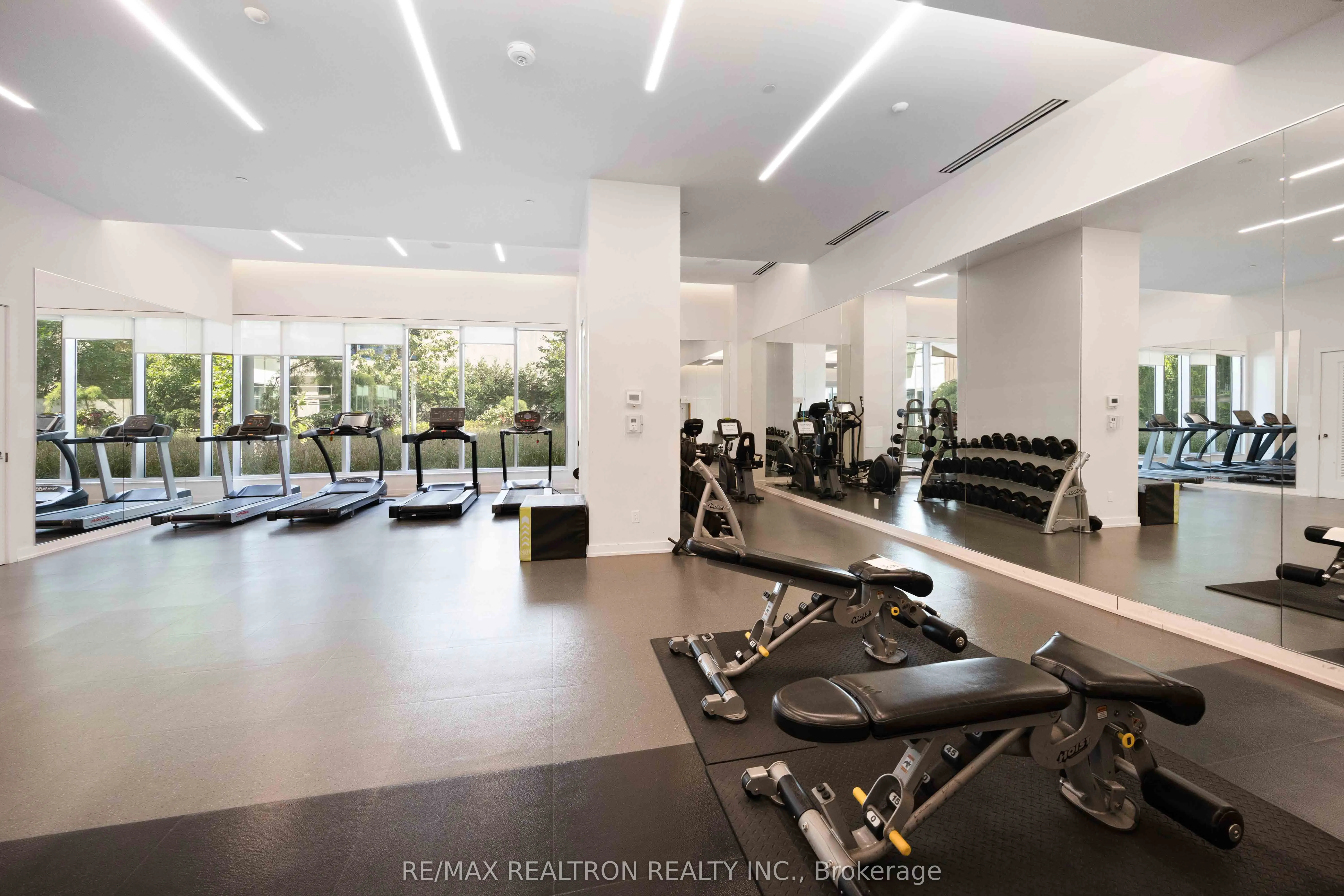 101 Erskine Avenue, #1312