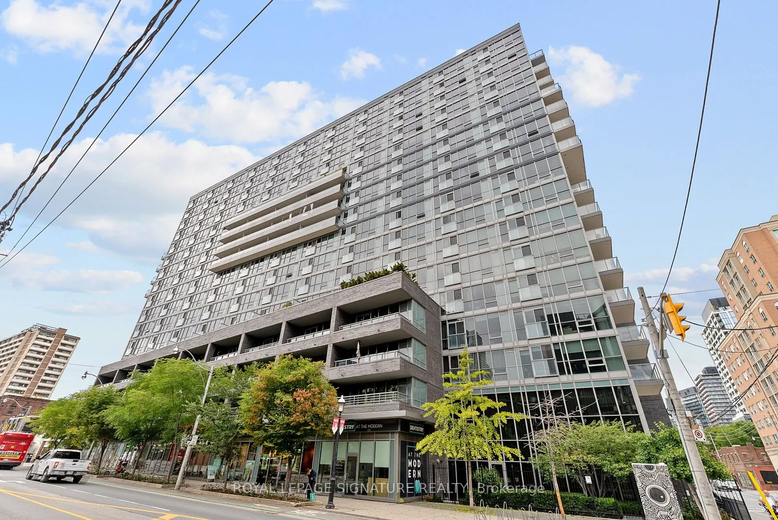 320 Richmond Street E, #718