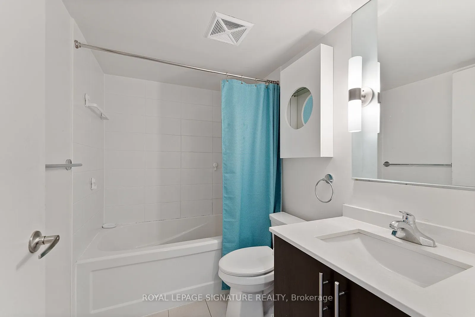 320 Richmond Street E, #718