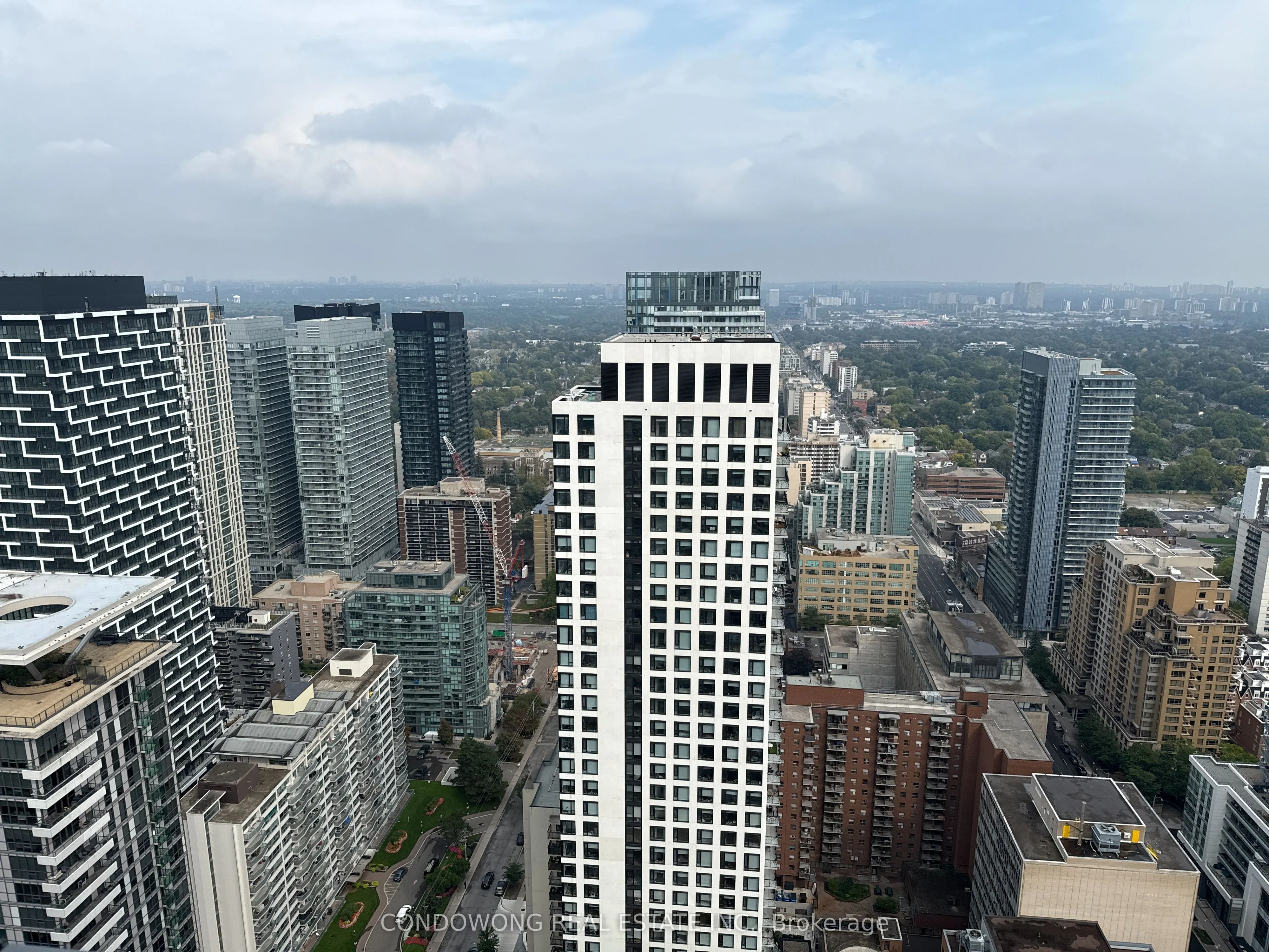 39 Roehampton Avenue, #4103