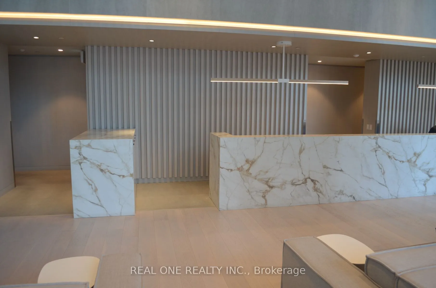138 Downes Street, #6906