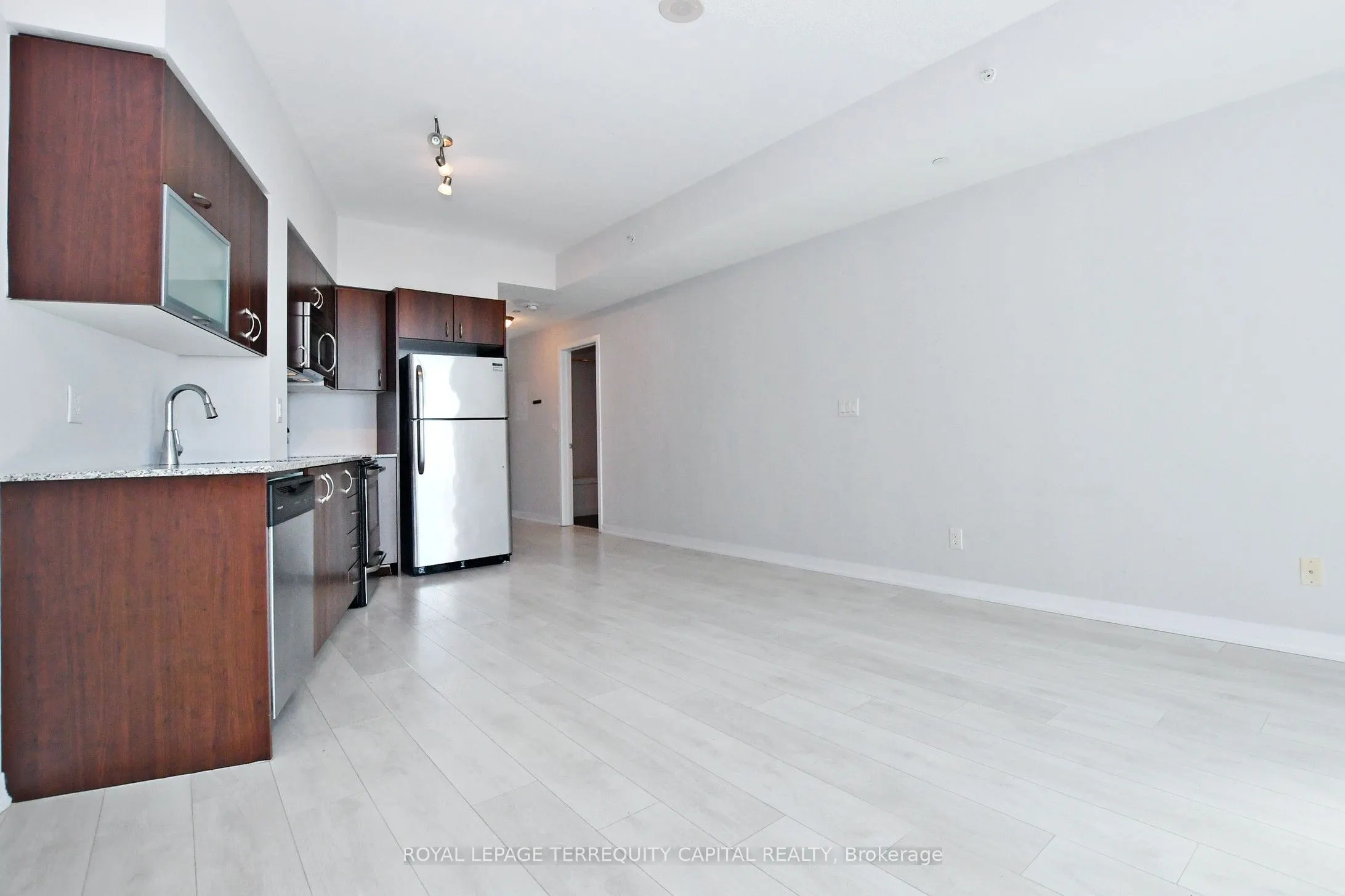 150 East Liberty Street, #709