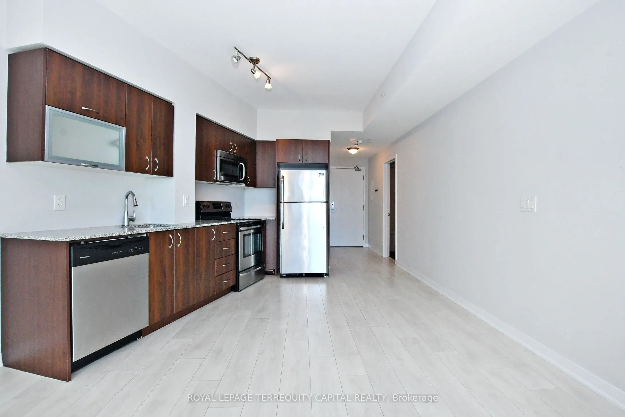 150 East Liberty Street, #709