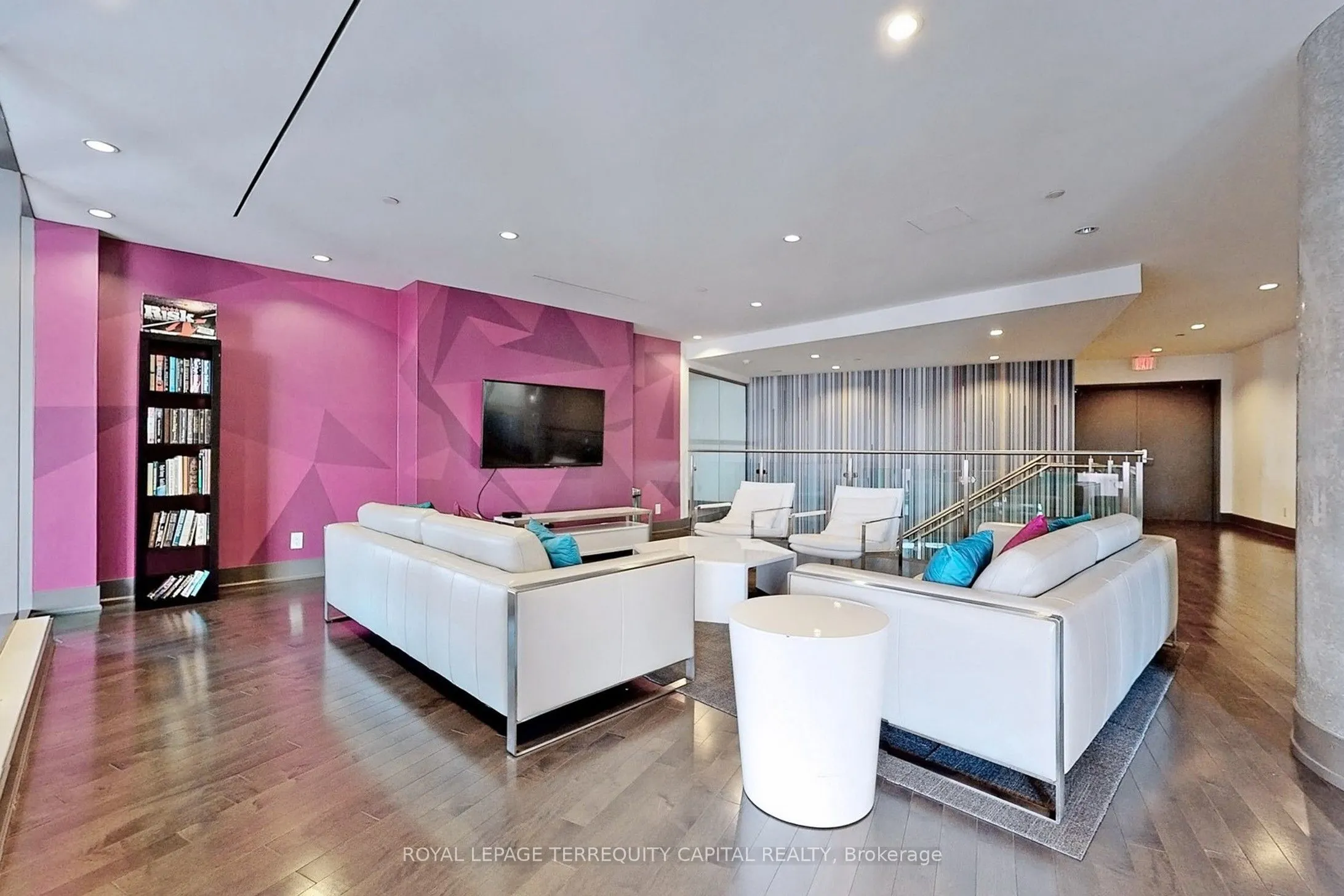 150 East Liberty Street, #709
