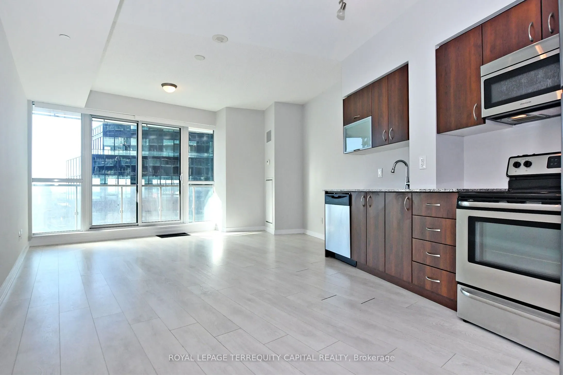 150 East Liberty Street, #709