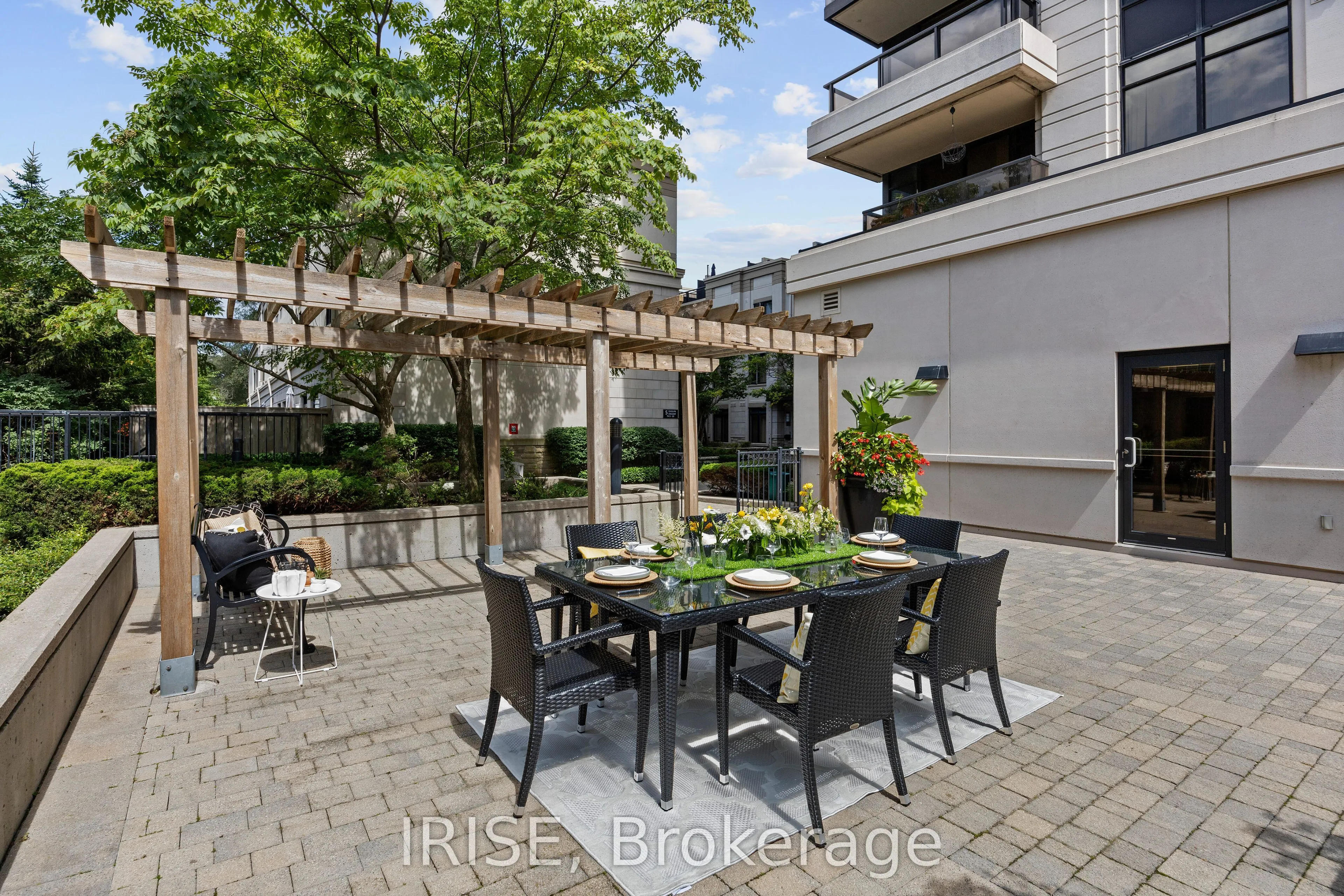 105 Harrison Garden Boulevard, #616